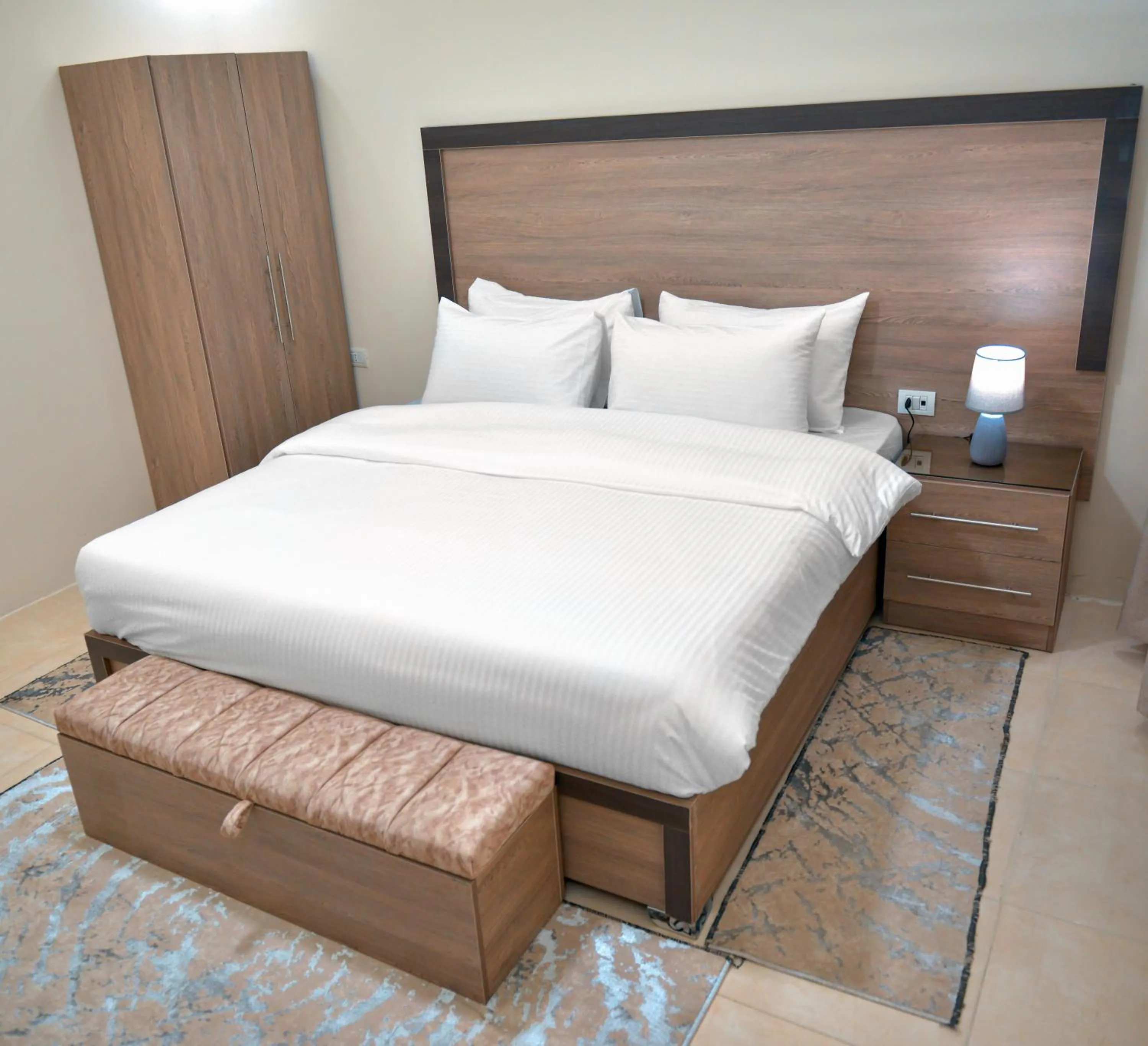 Bed in Beit Alshabaan Inn