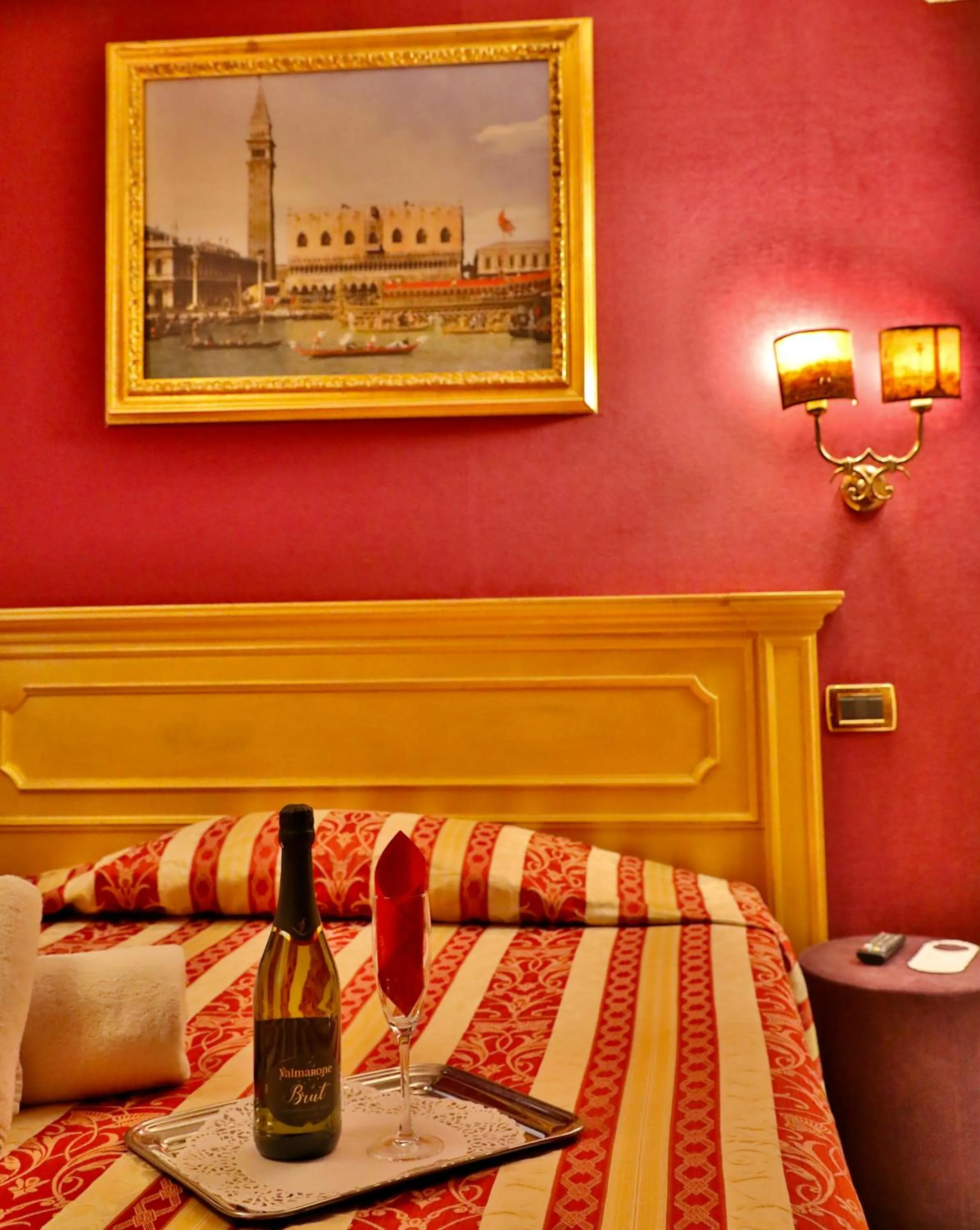 Photo of the whole room, Bed in Hotel Noemi