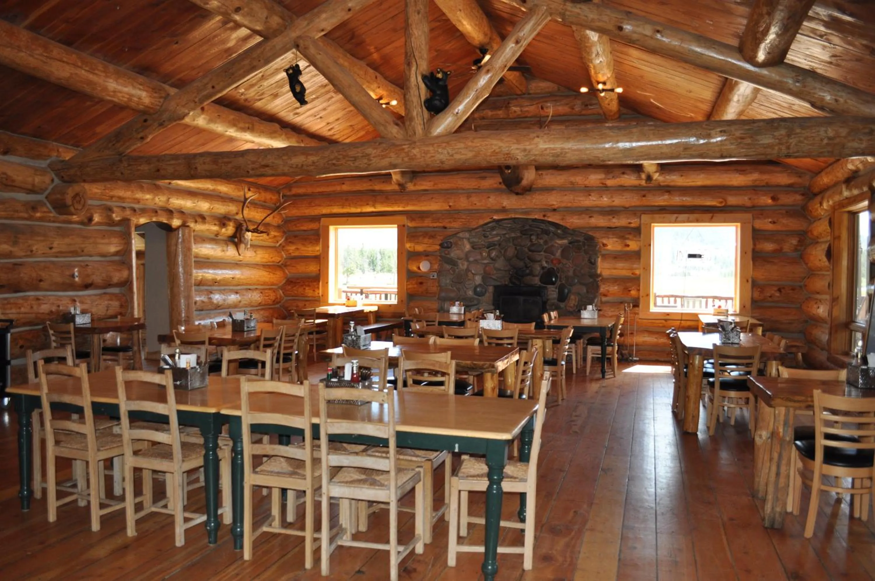 Restaurant/places to eat in Crooked Creek Guest Ranch