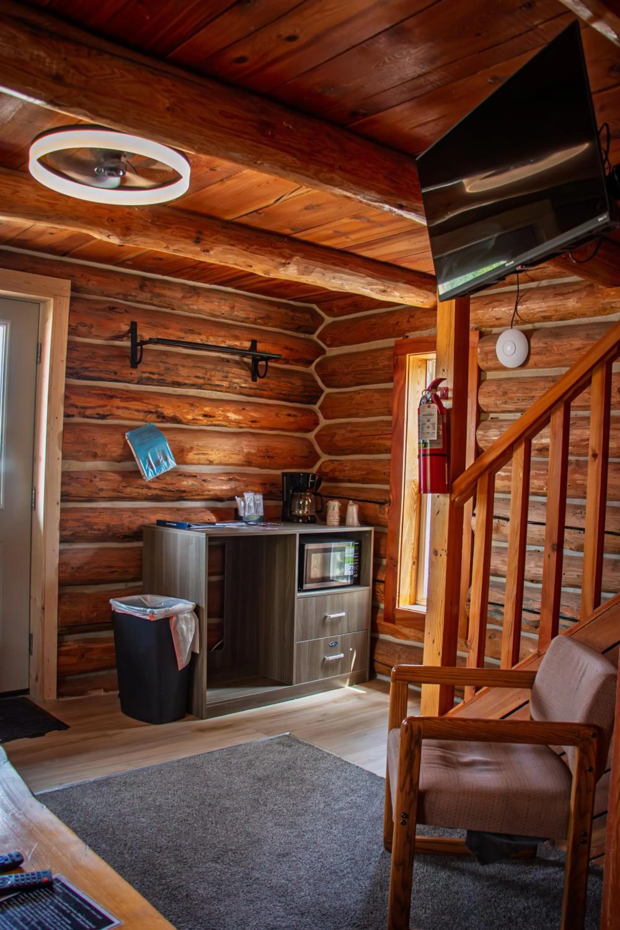 Crooked Creek Guest Ranch