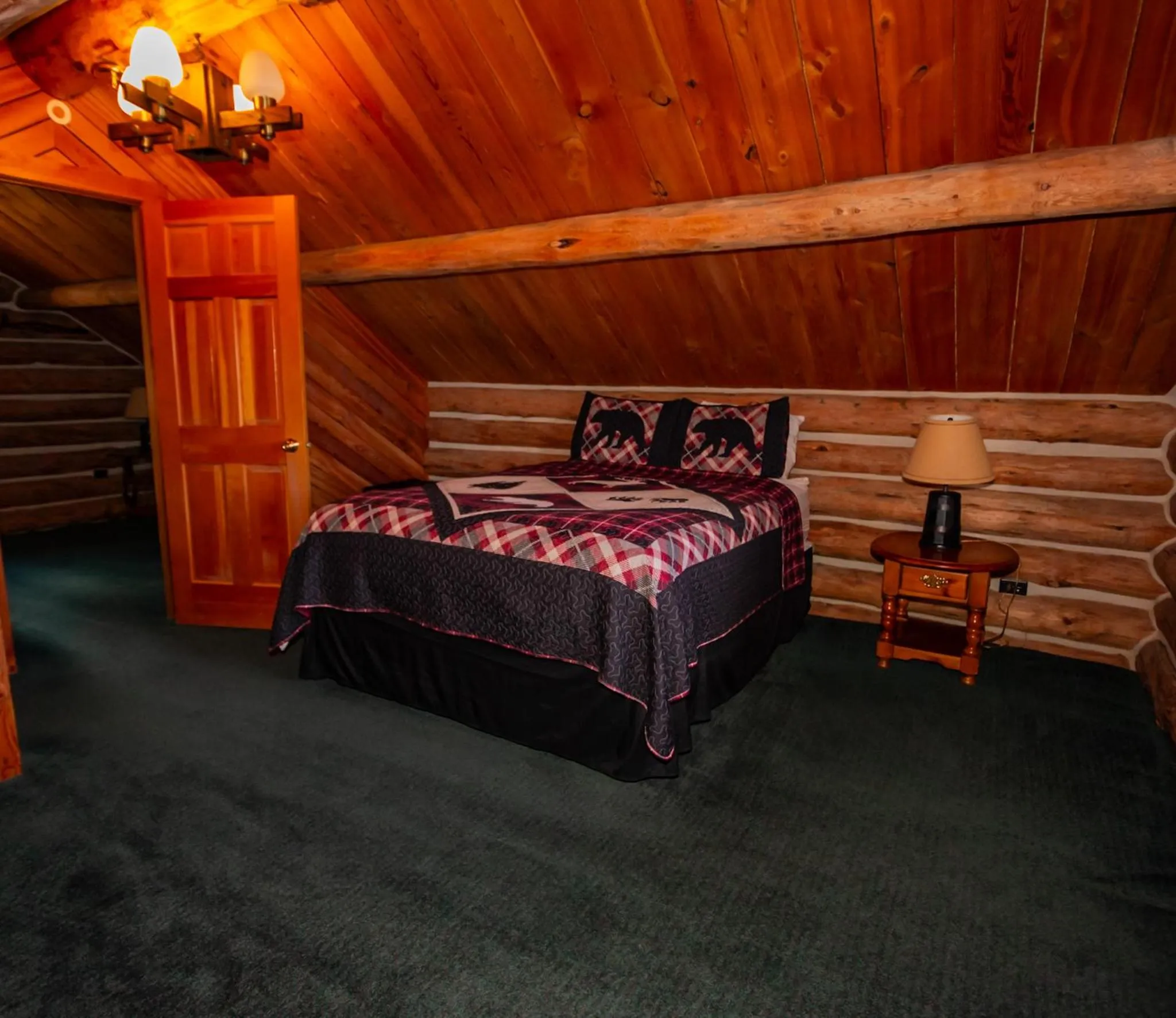 Bed in Crooked Creek Guest Ranch