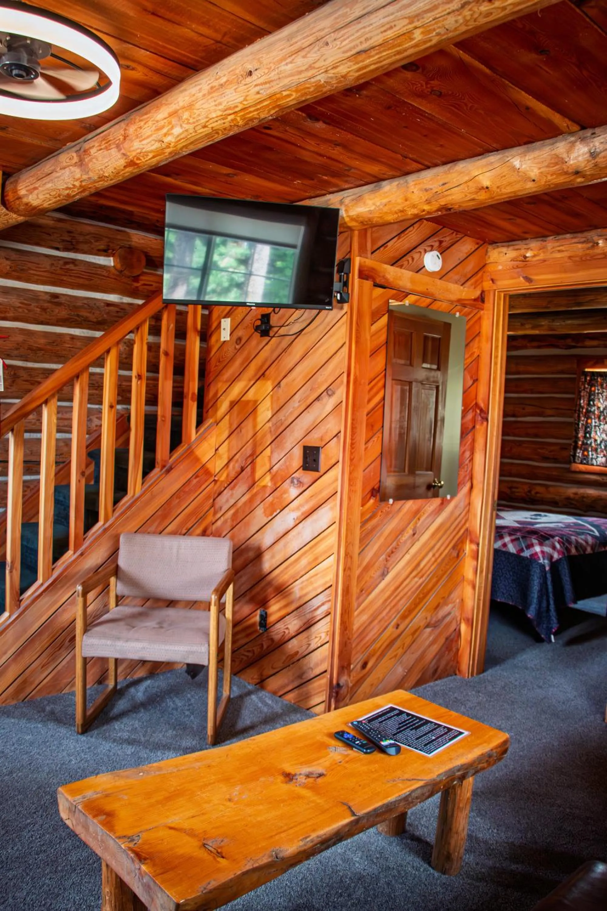 Crooked Creek Guest Ranch