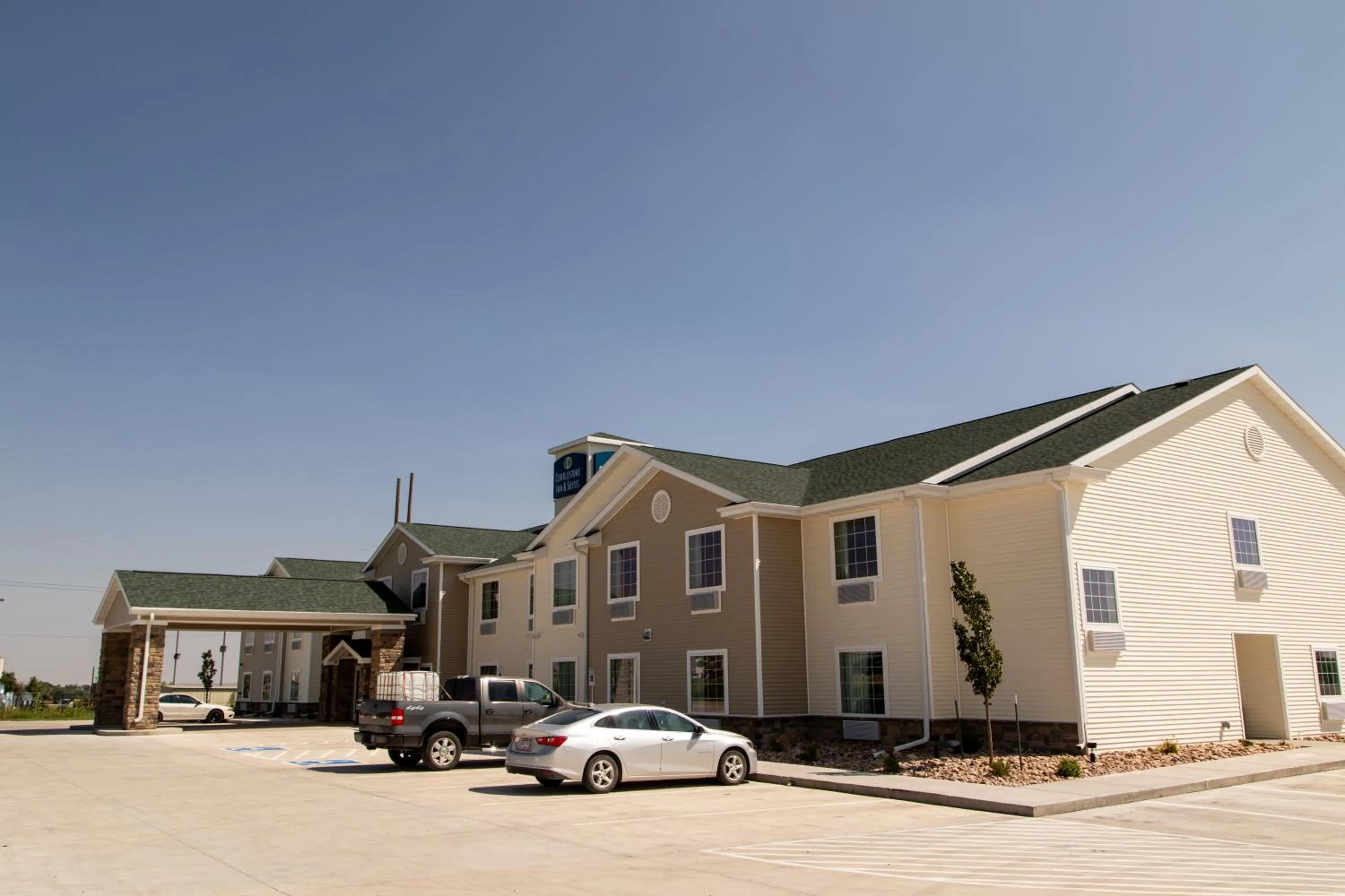 Facade/entrance in Cobblestone Inn & Suites -Springfield