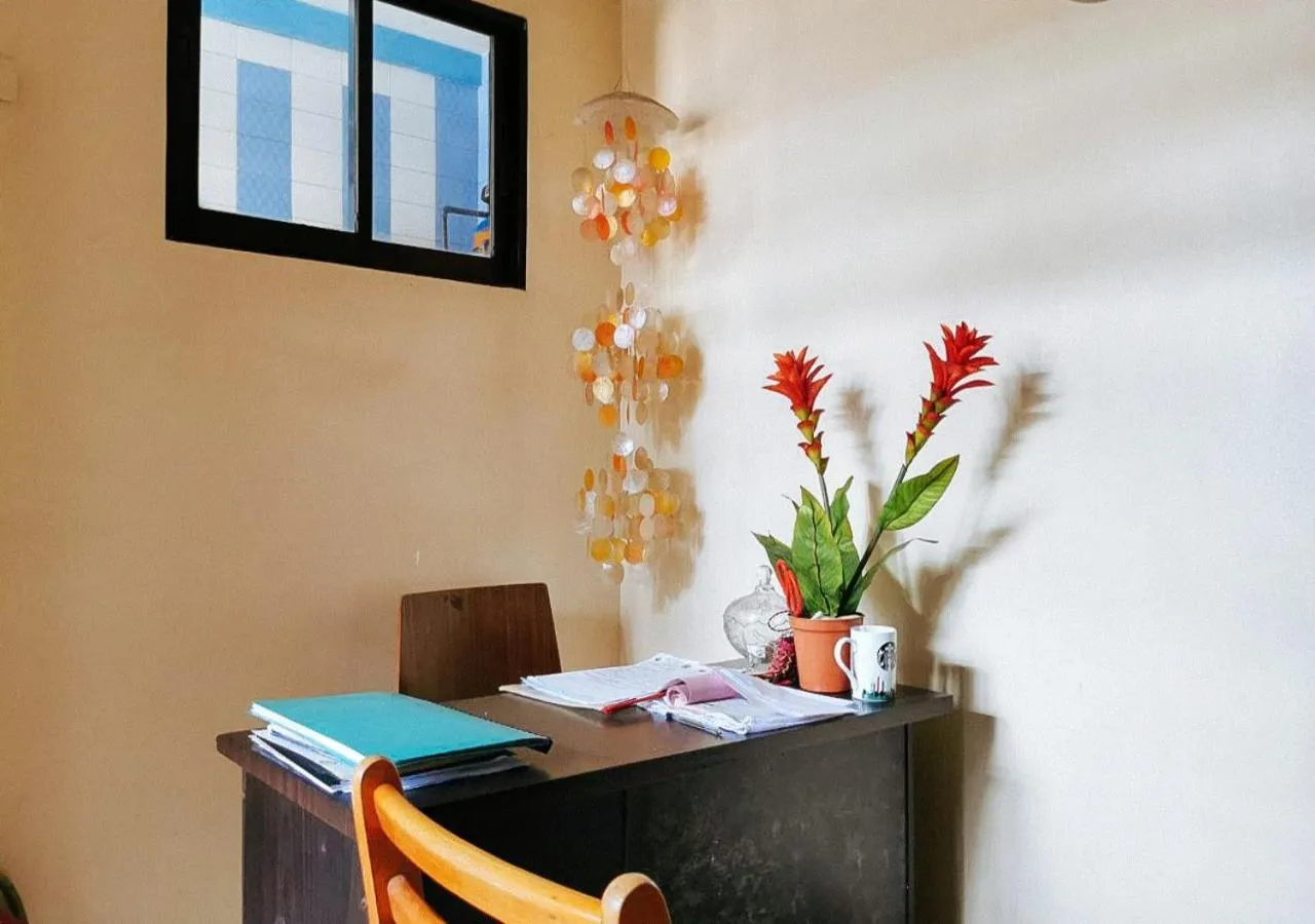 Lobby or reception in RedDoorz Segra Square Pension House