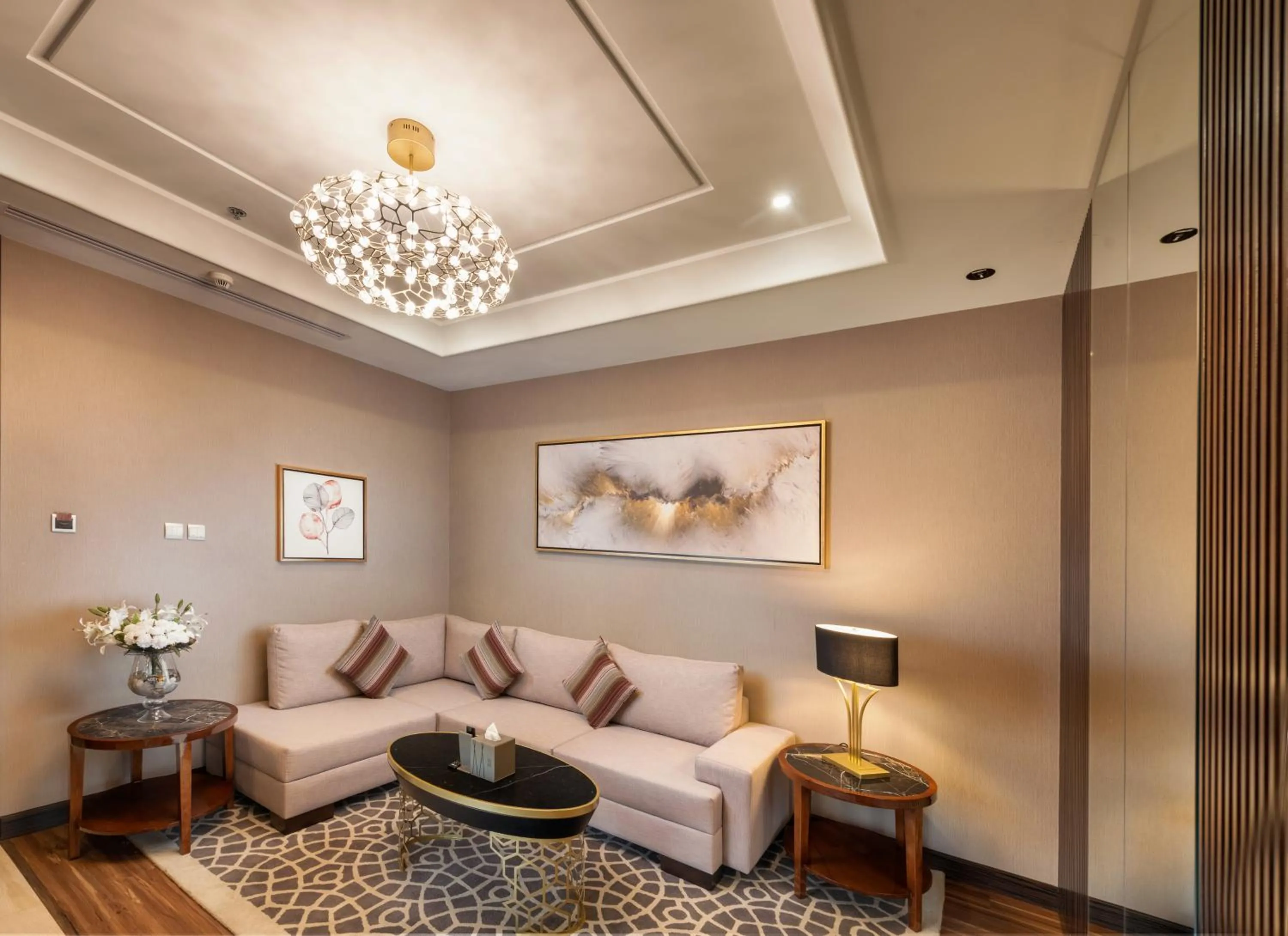 Seating area in Nivel Hotel Abha