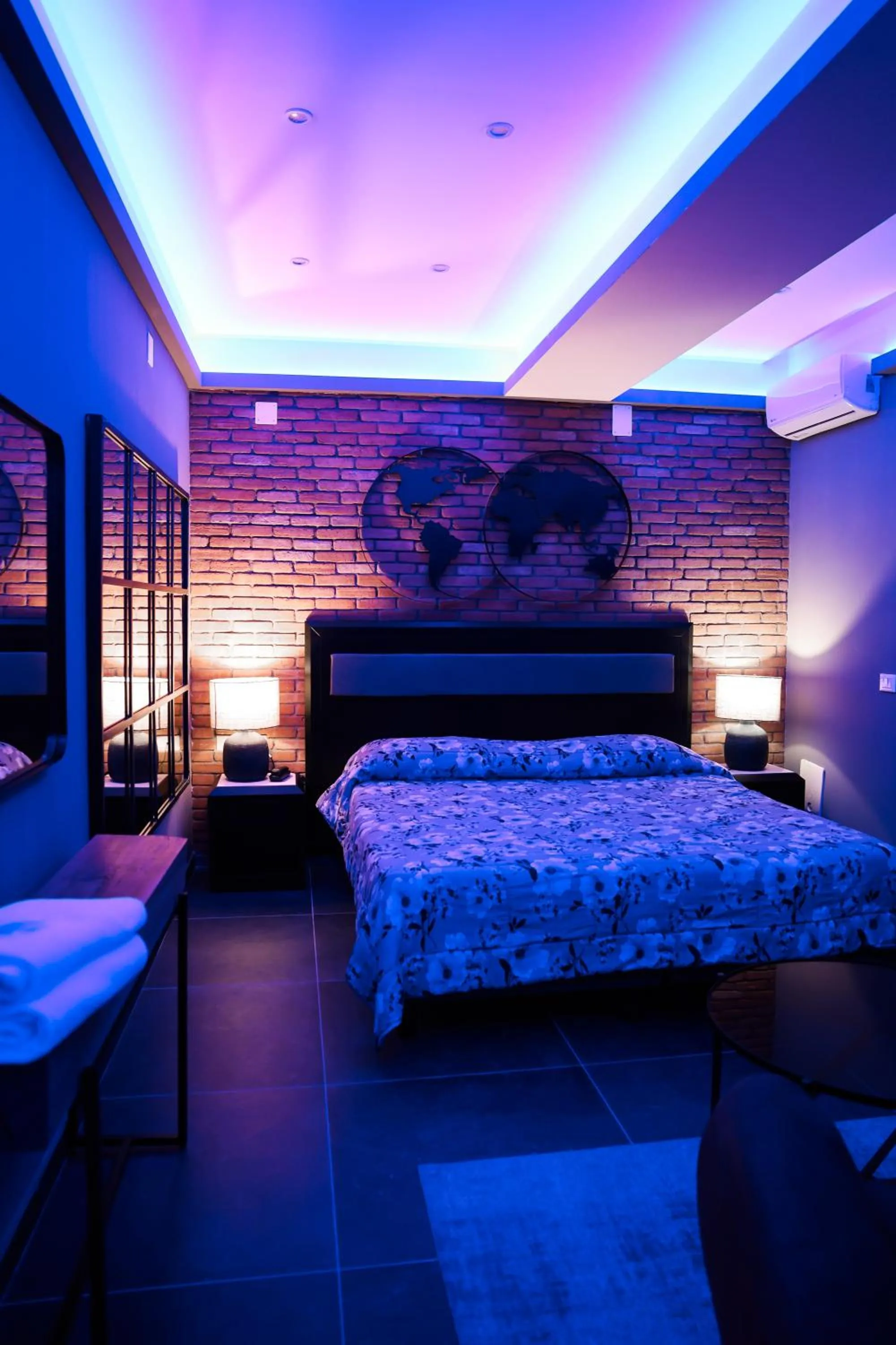 Bed in Hotel Miravalle