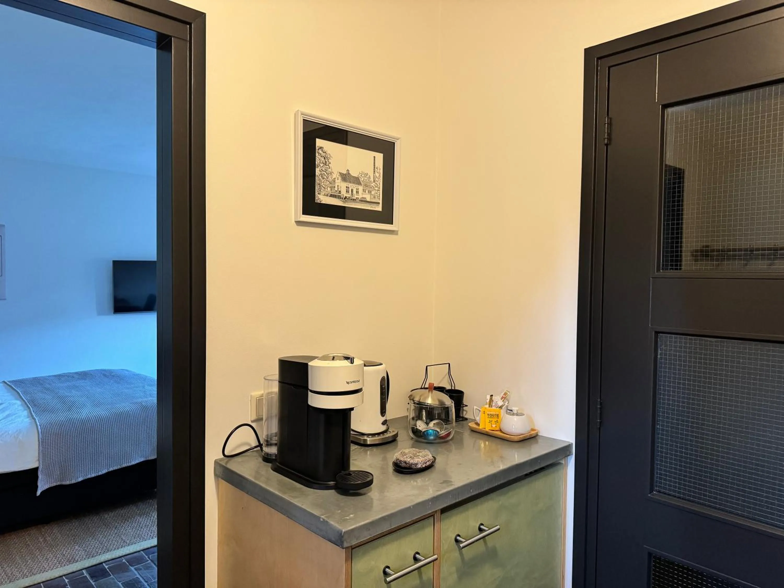 kitchen in Aan het Dijksteegje Logies - B&B