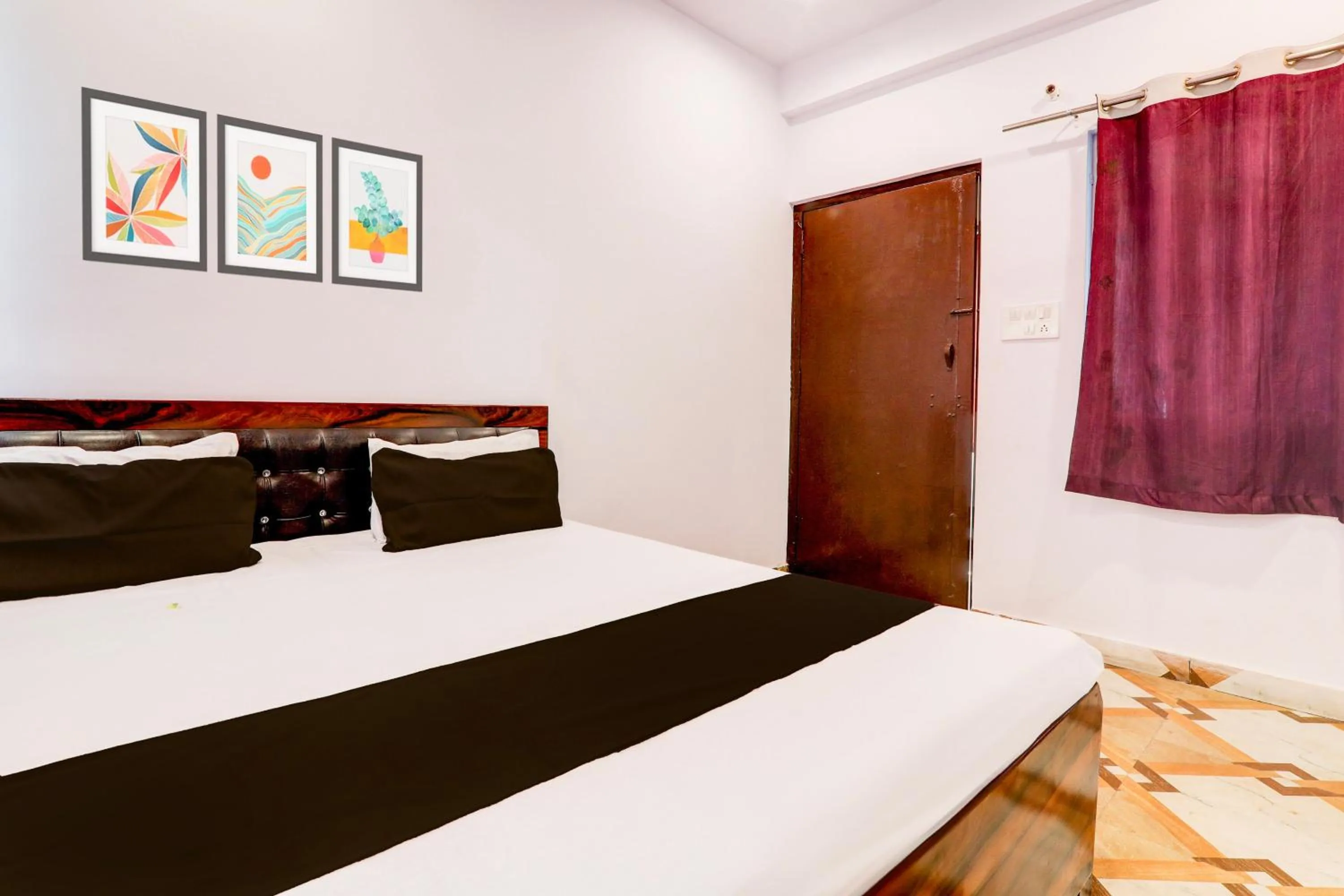 Bedroom in Hotel O Pragati Resort Marriage Hall & Restaurant