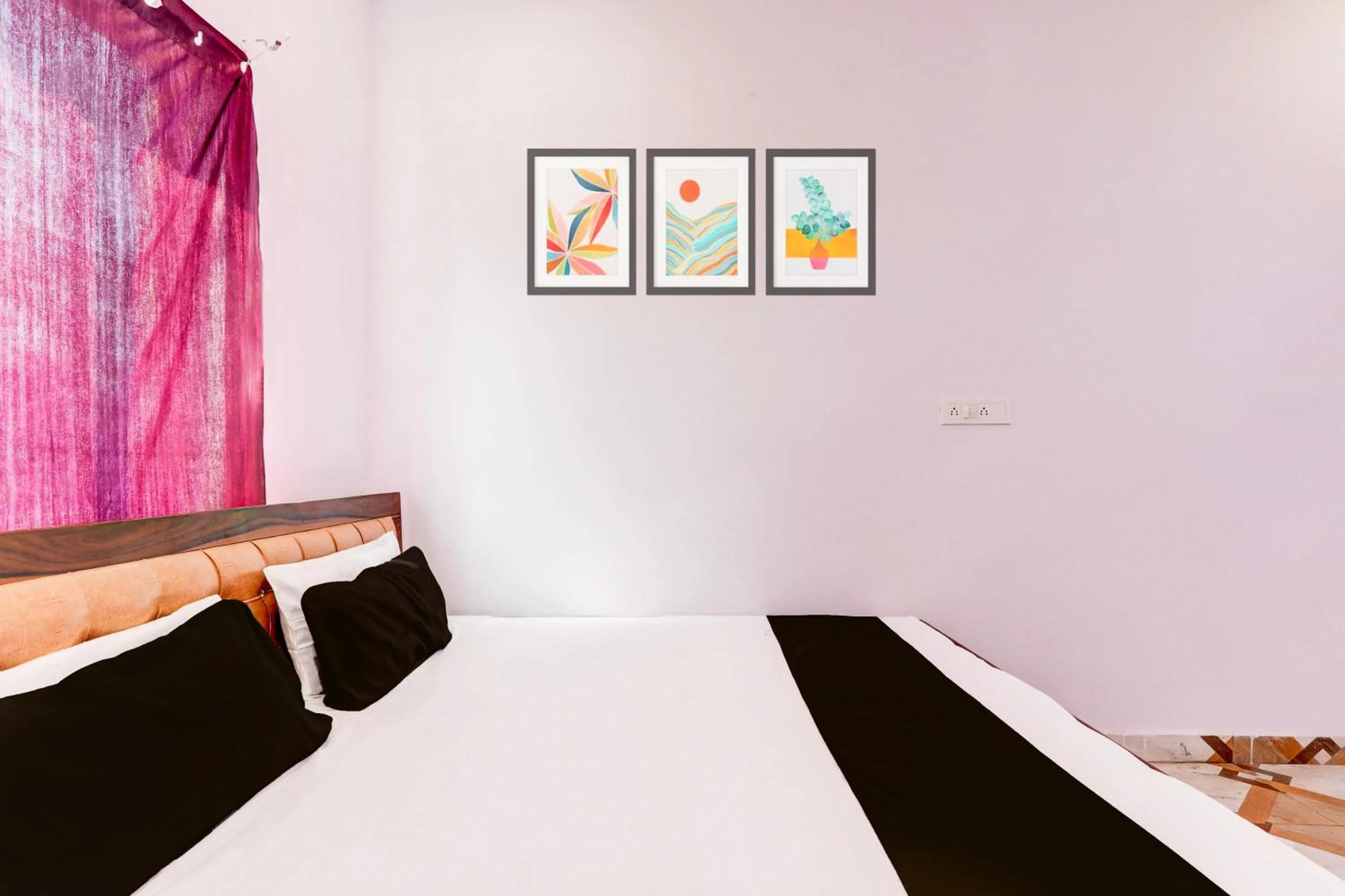 Bedroom in Hotel O Pragati Resort Marriage Hall & Restaurant