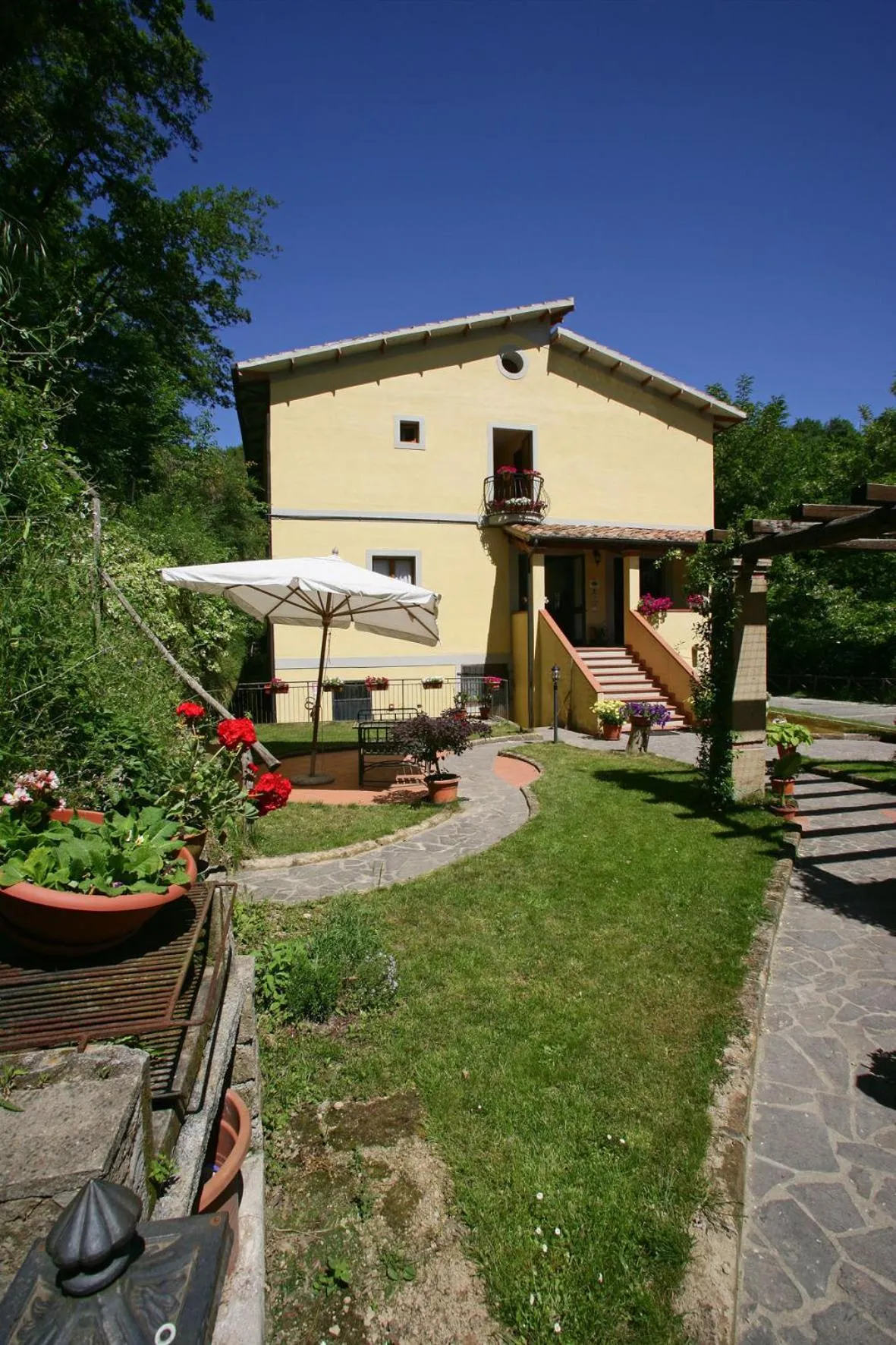 Facade/entrance in Hotel Relais Valle Orientina
