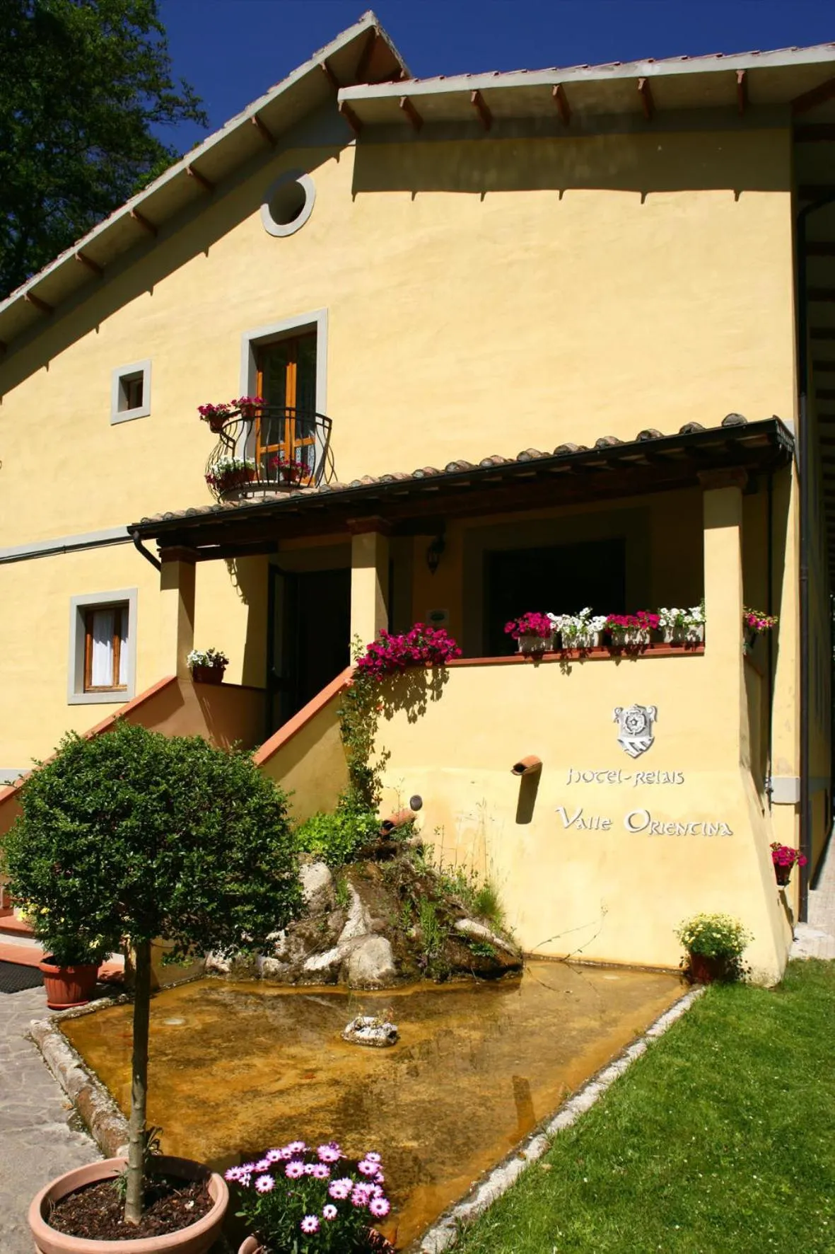 Property building in Hotel Relais Valle Orientina
