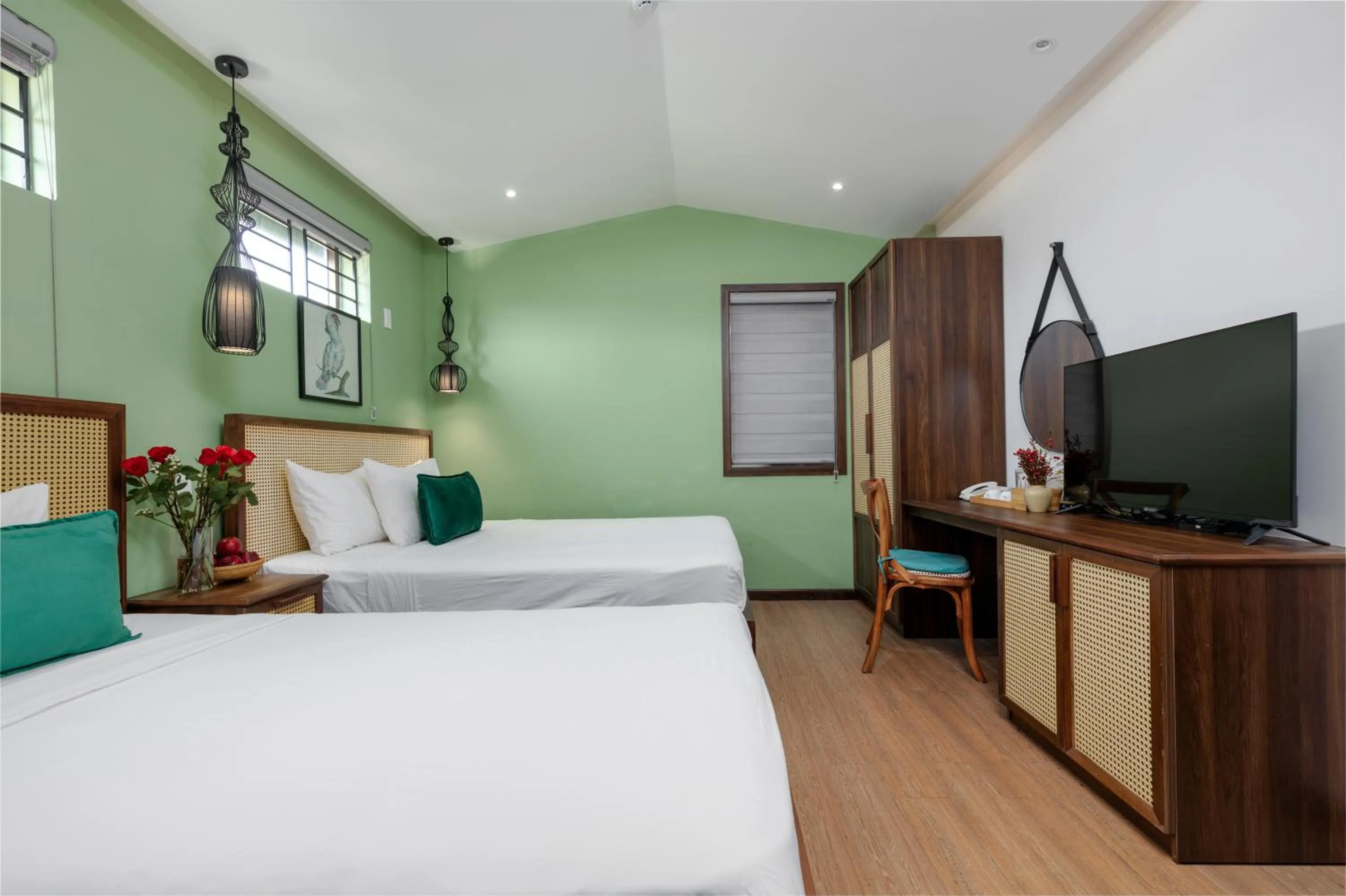 Bed in FLOWER BEACHSTAY & COFFEE