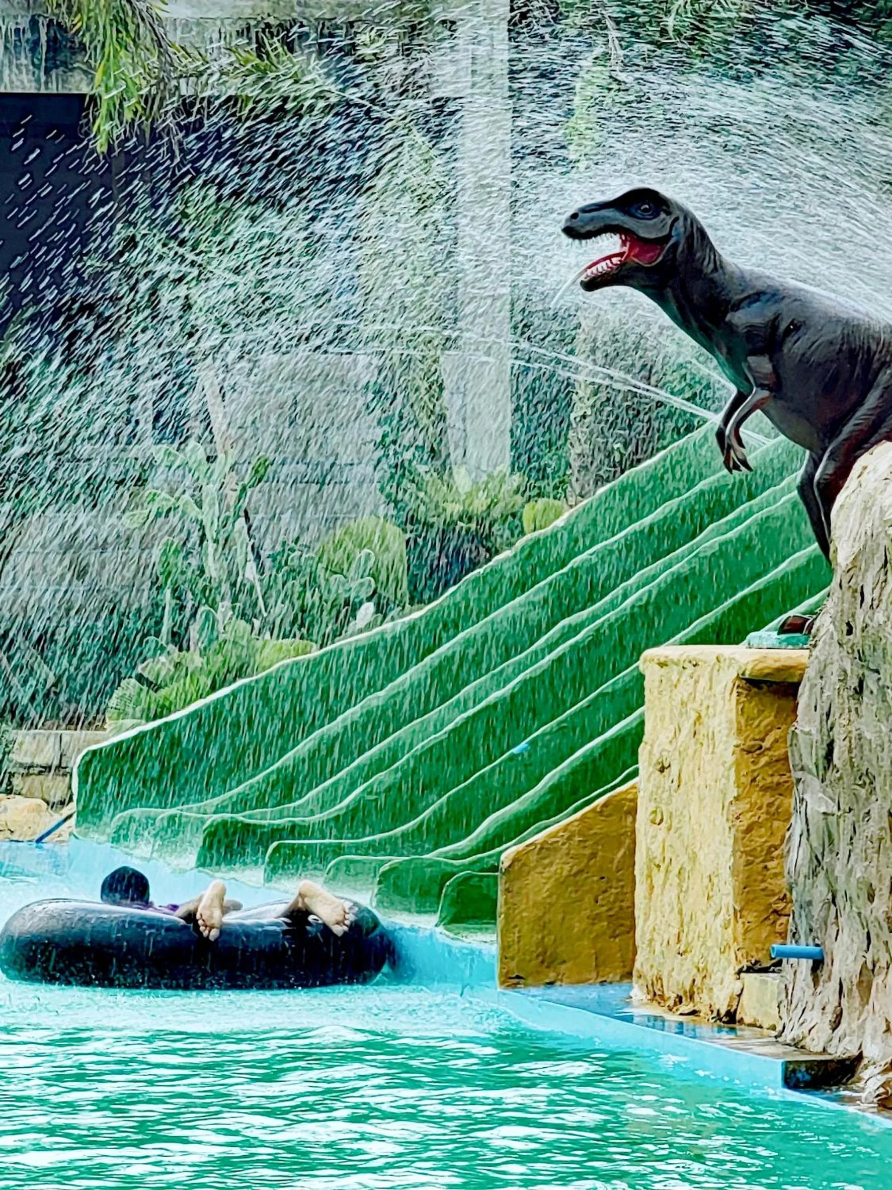 Aqua park in Trang Oasis Waterpark Hotel