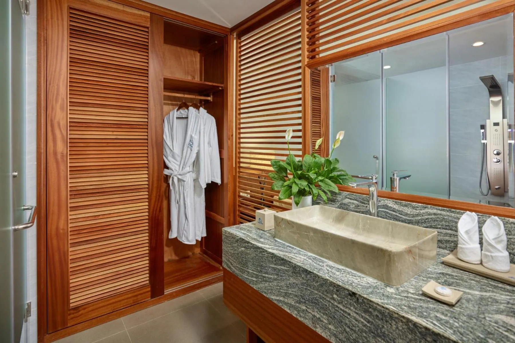 Shower in Wyndham Grand Vedana Ninh Binh Resort