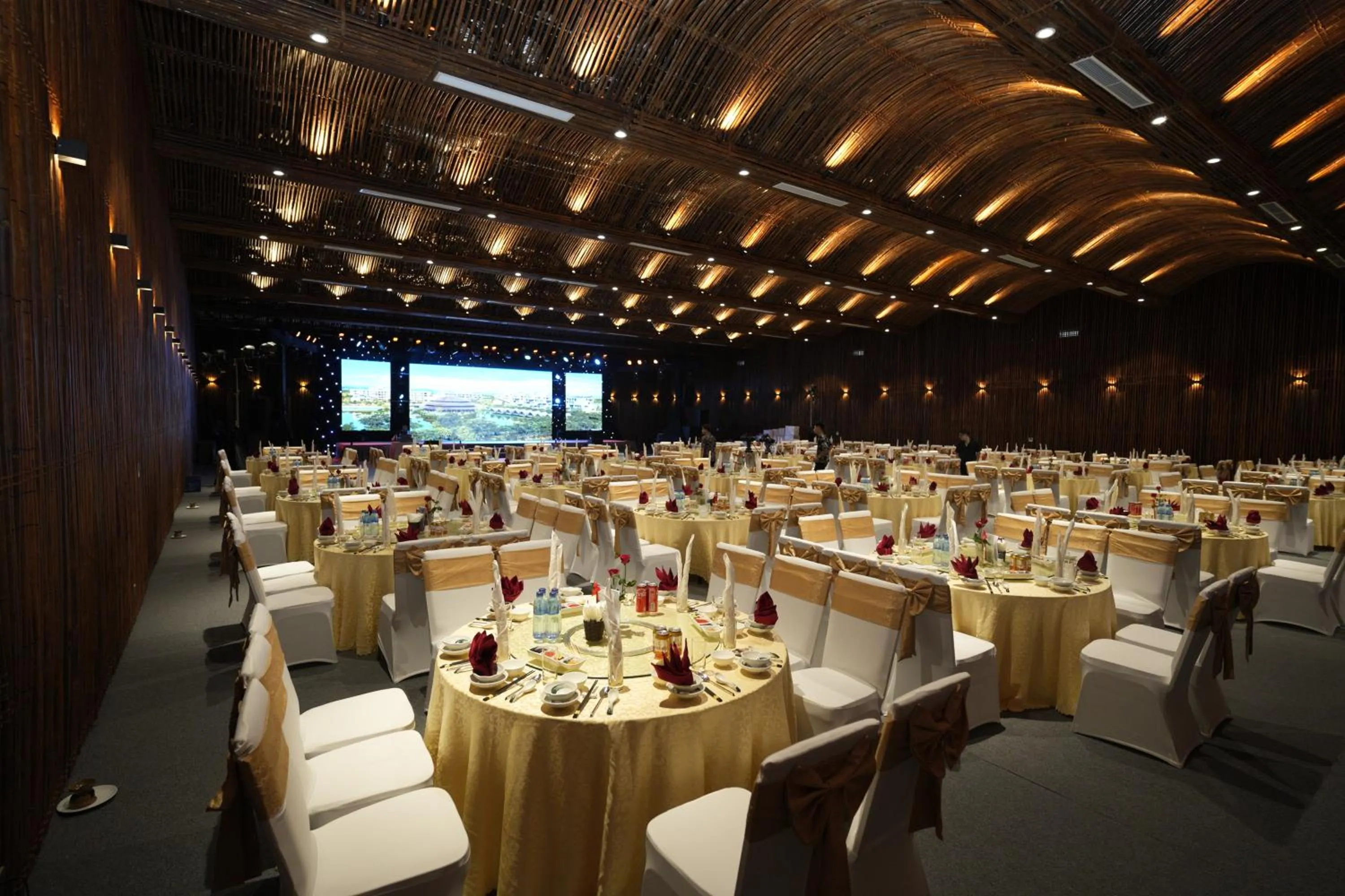 Meeting/conference room in Wyndham Grand Vedana Ninh Binh Resort
