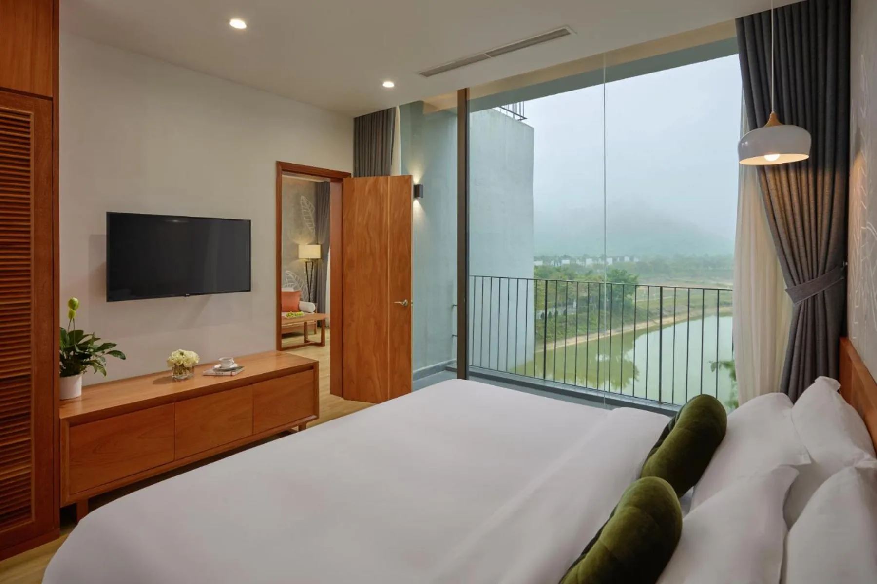 View (from property/room), Bed in Wyndham Grand Vedana Ninh Binh Resort