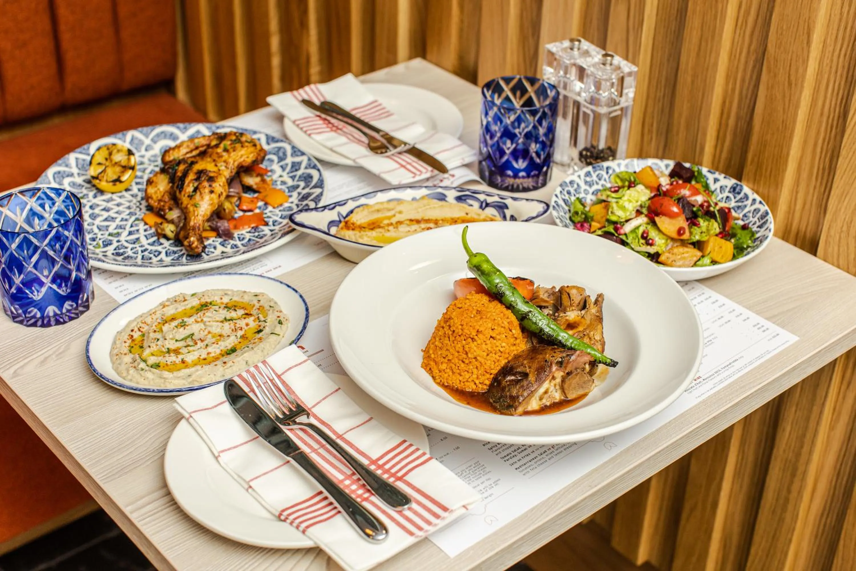 Restaurant/places to eat in Holiday Inn Manchester Airport T2 by IHG