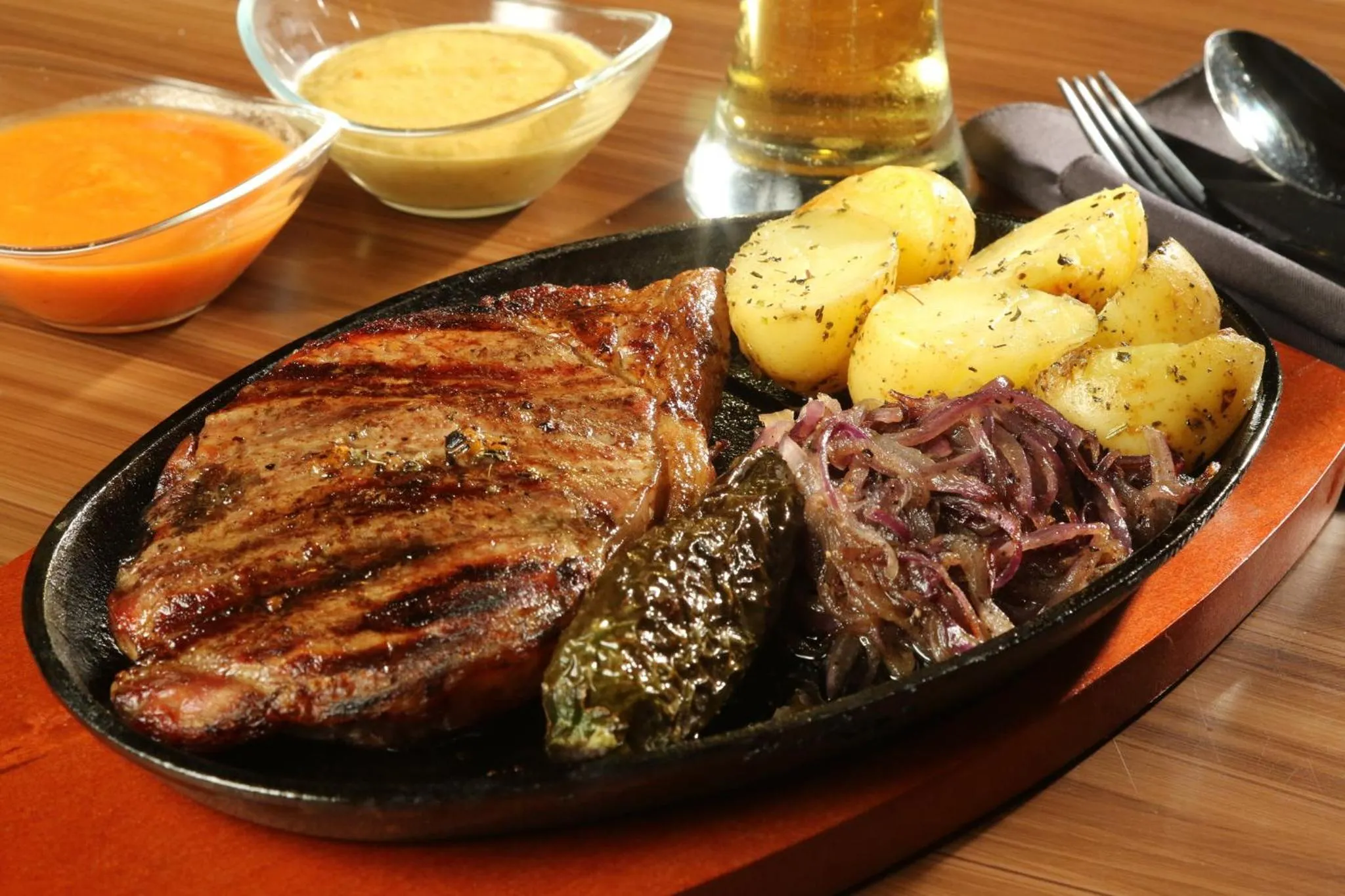 Restaurant/places to eat in voco Saltillo Suites by IHG