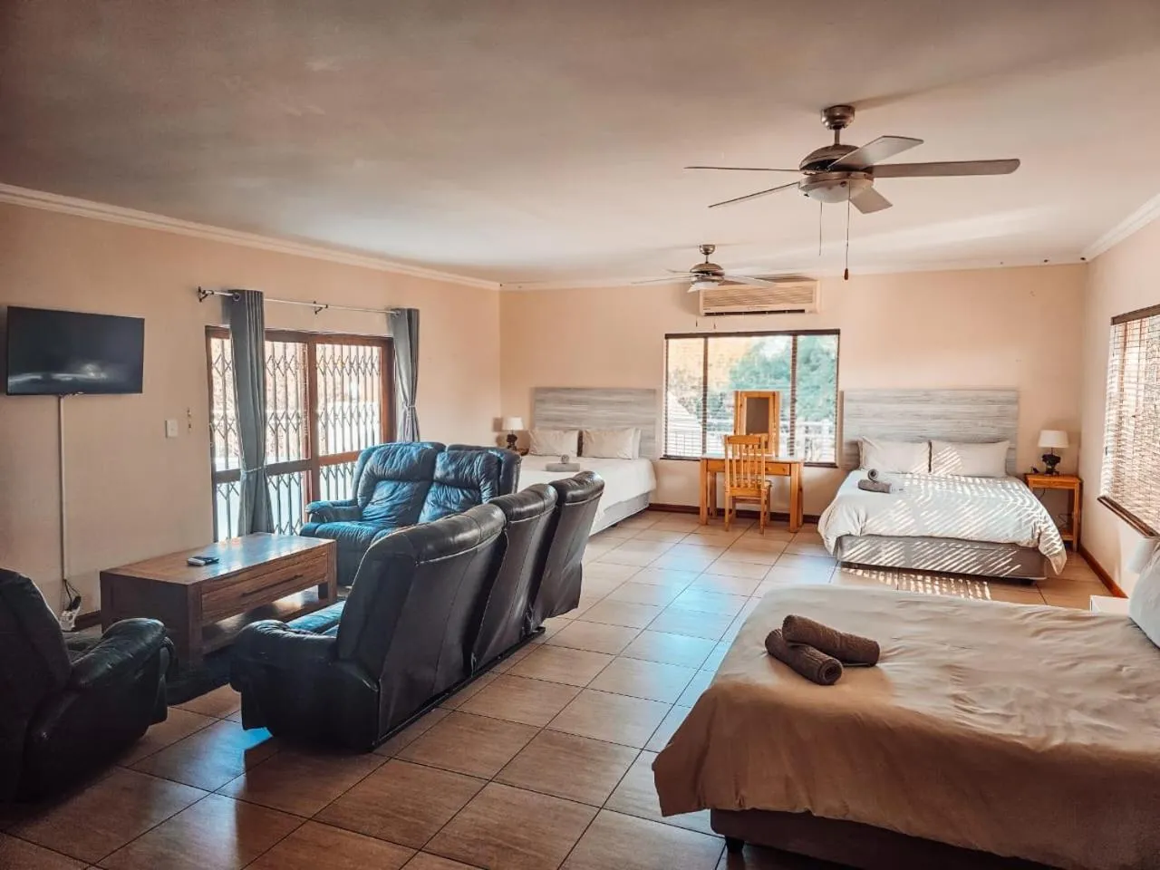 Bed in Lethabong Lodge