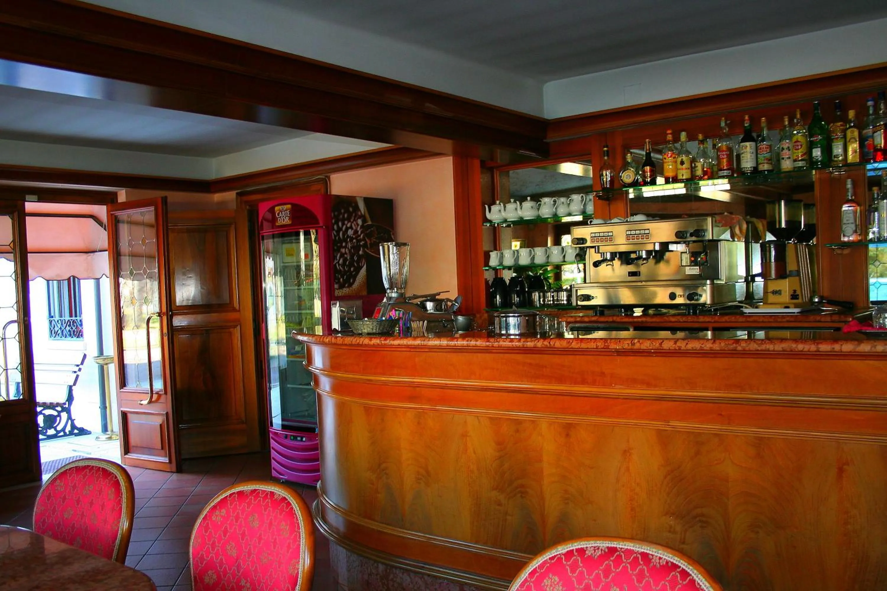 Lounge or bar in Park Hotel Villa Giustinian