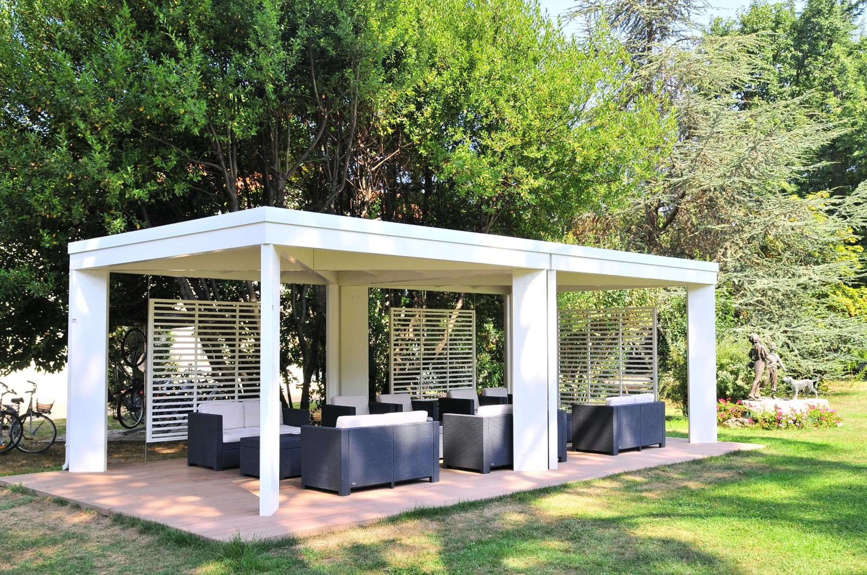 Facade/entrance in Park Hotel Villa Giustinian