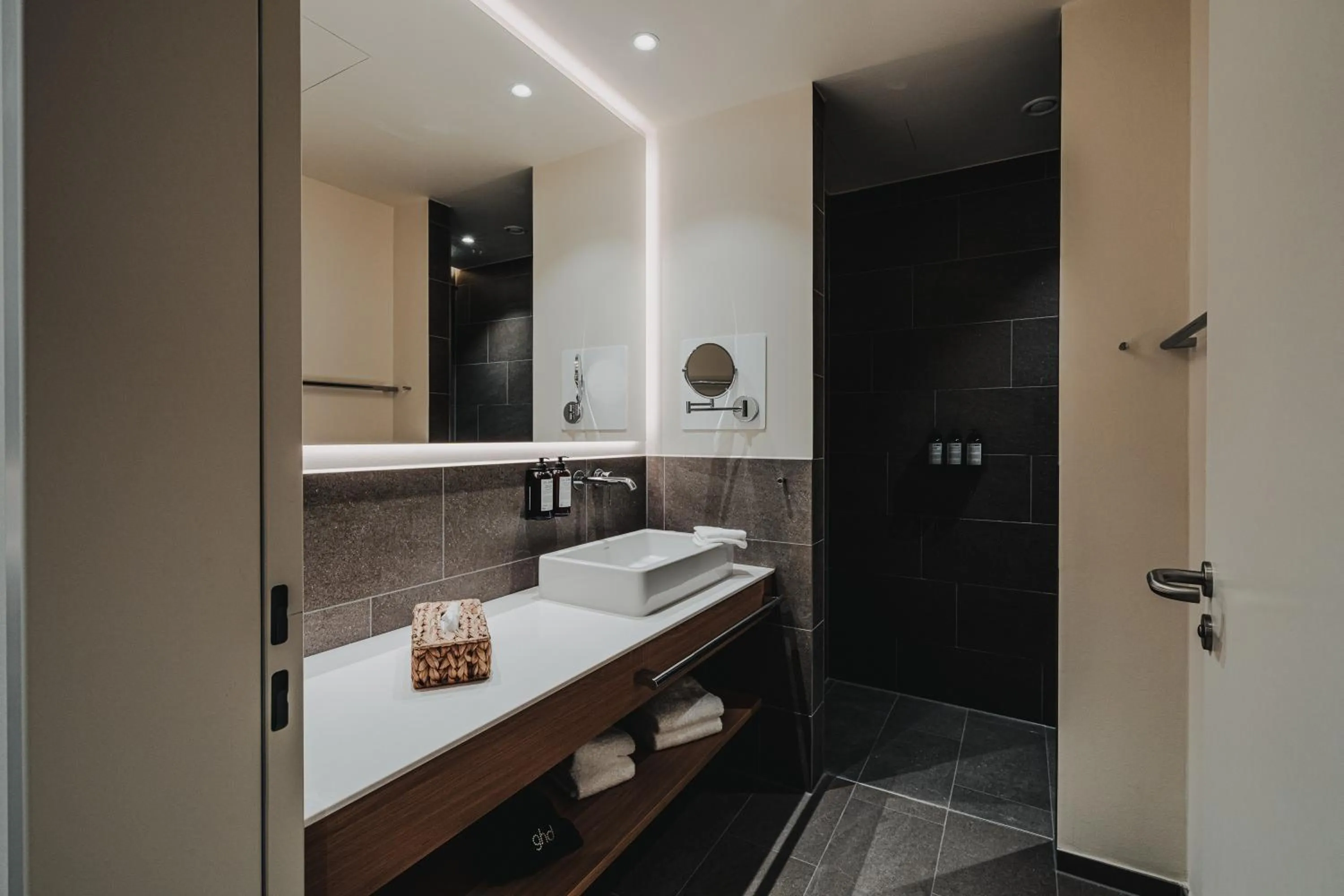 Shower in HIIVE Oldenburg