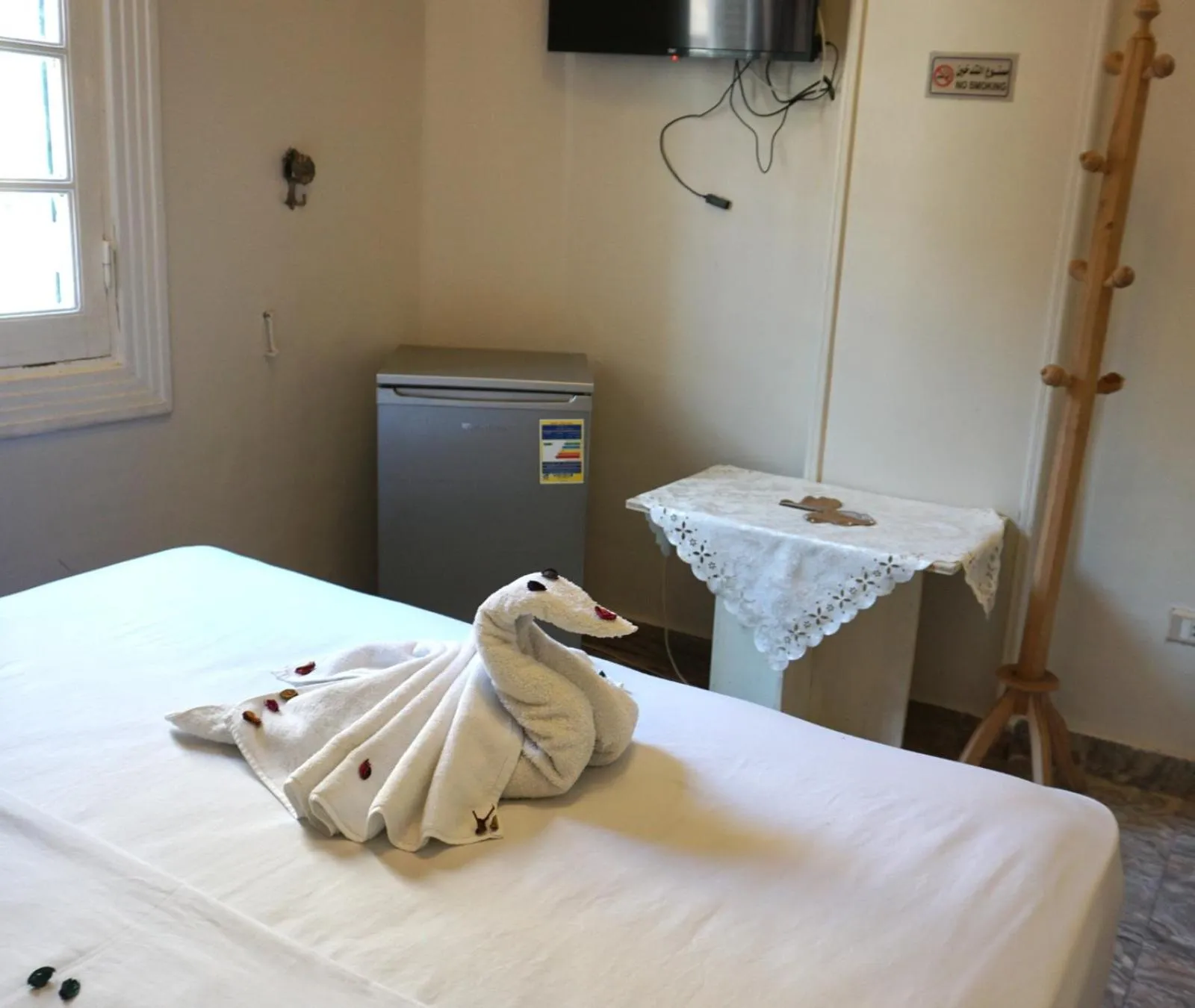 Bed in New Abdeen palace hostel