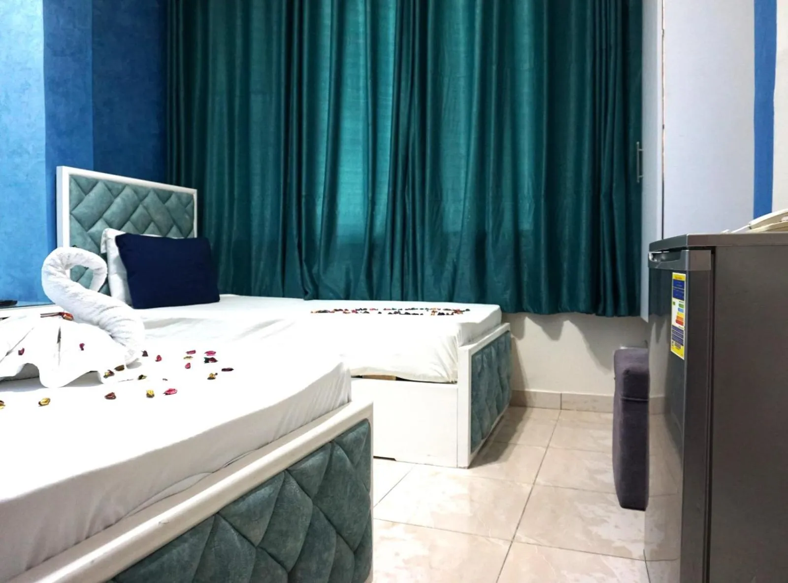 Bed in New Abdeen palace hostel