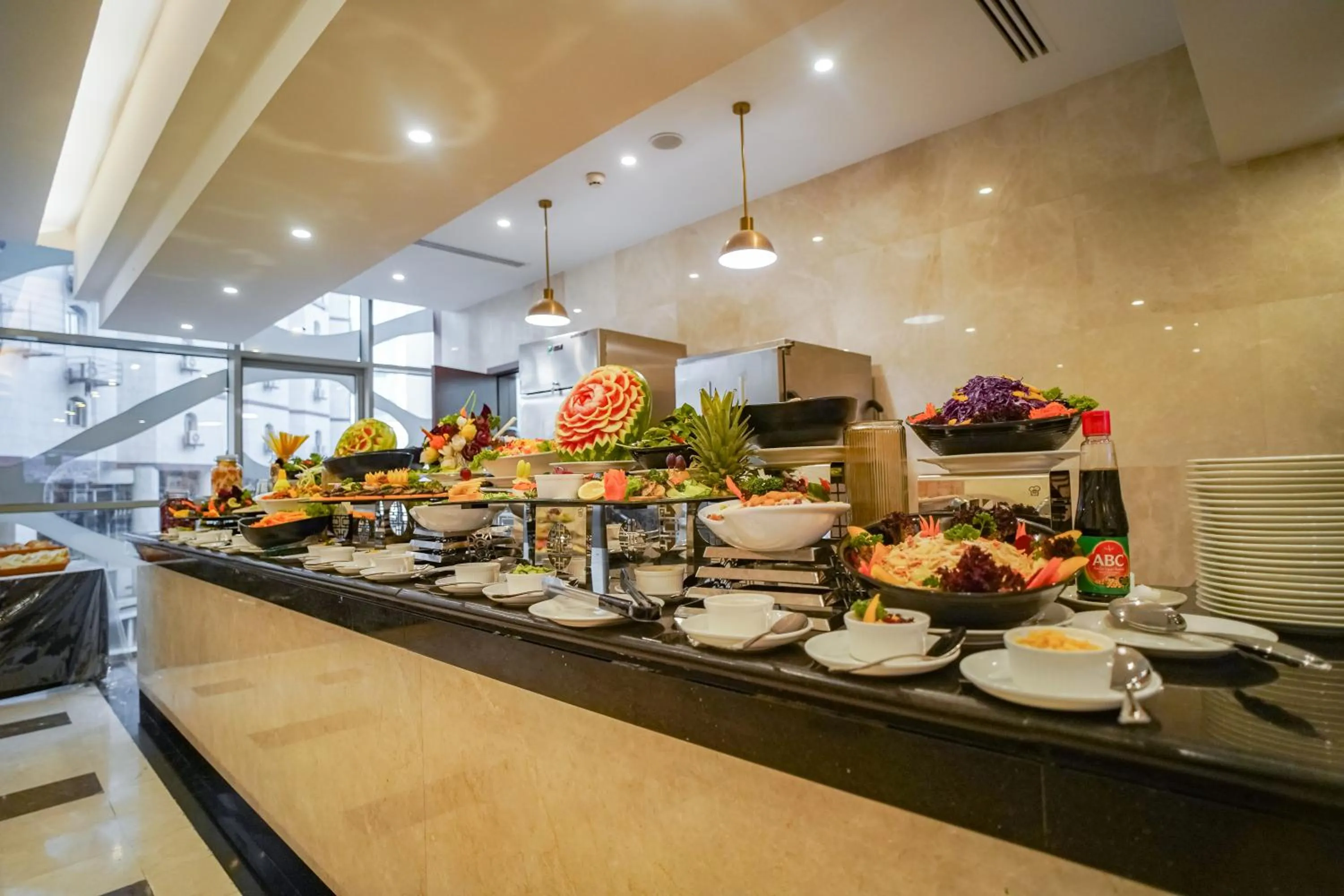 Food and drinks in Emaar Elite Hotel