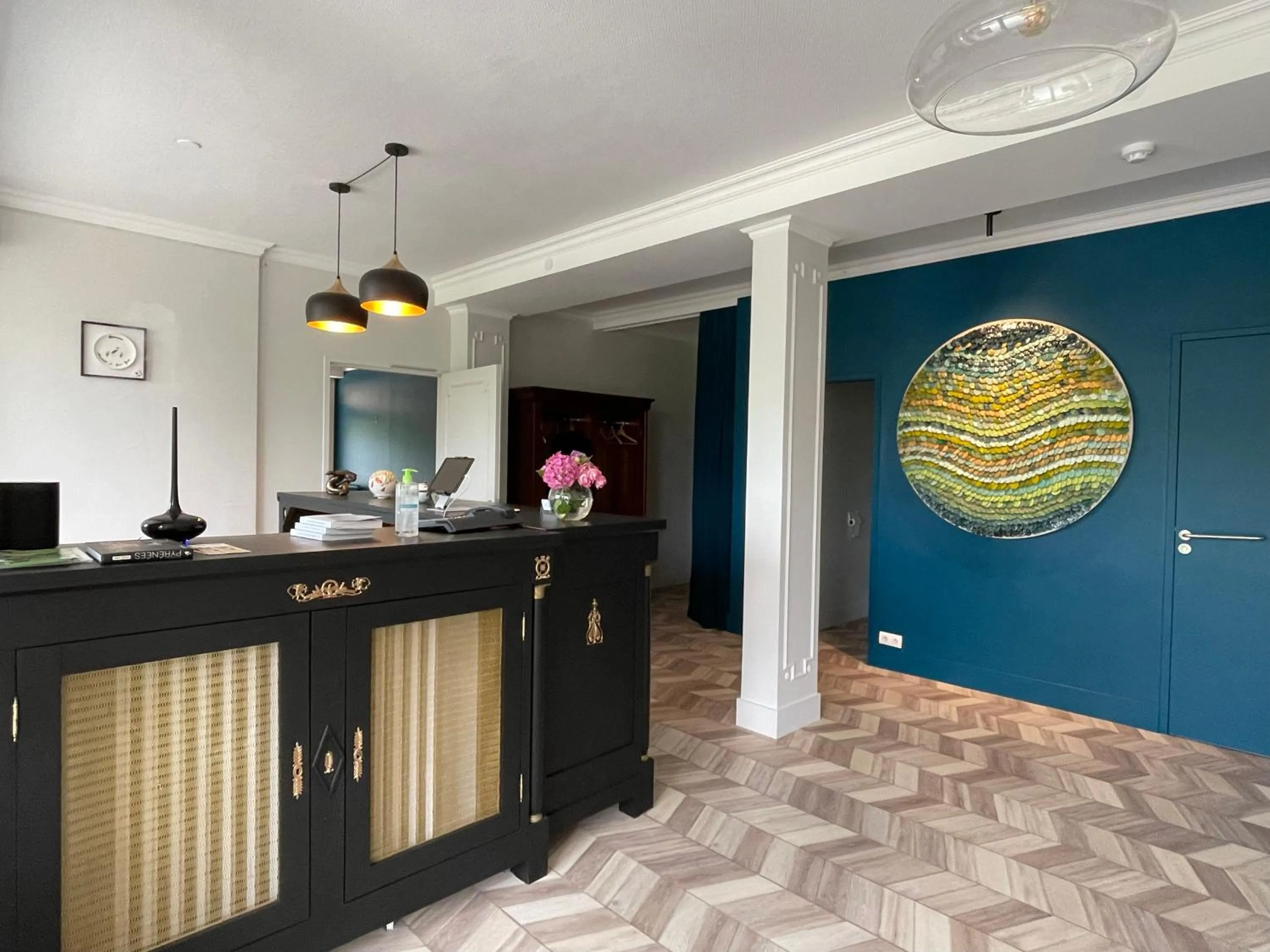 Lobby or reception in Hôtel Restaurant du Lac