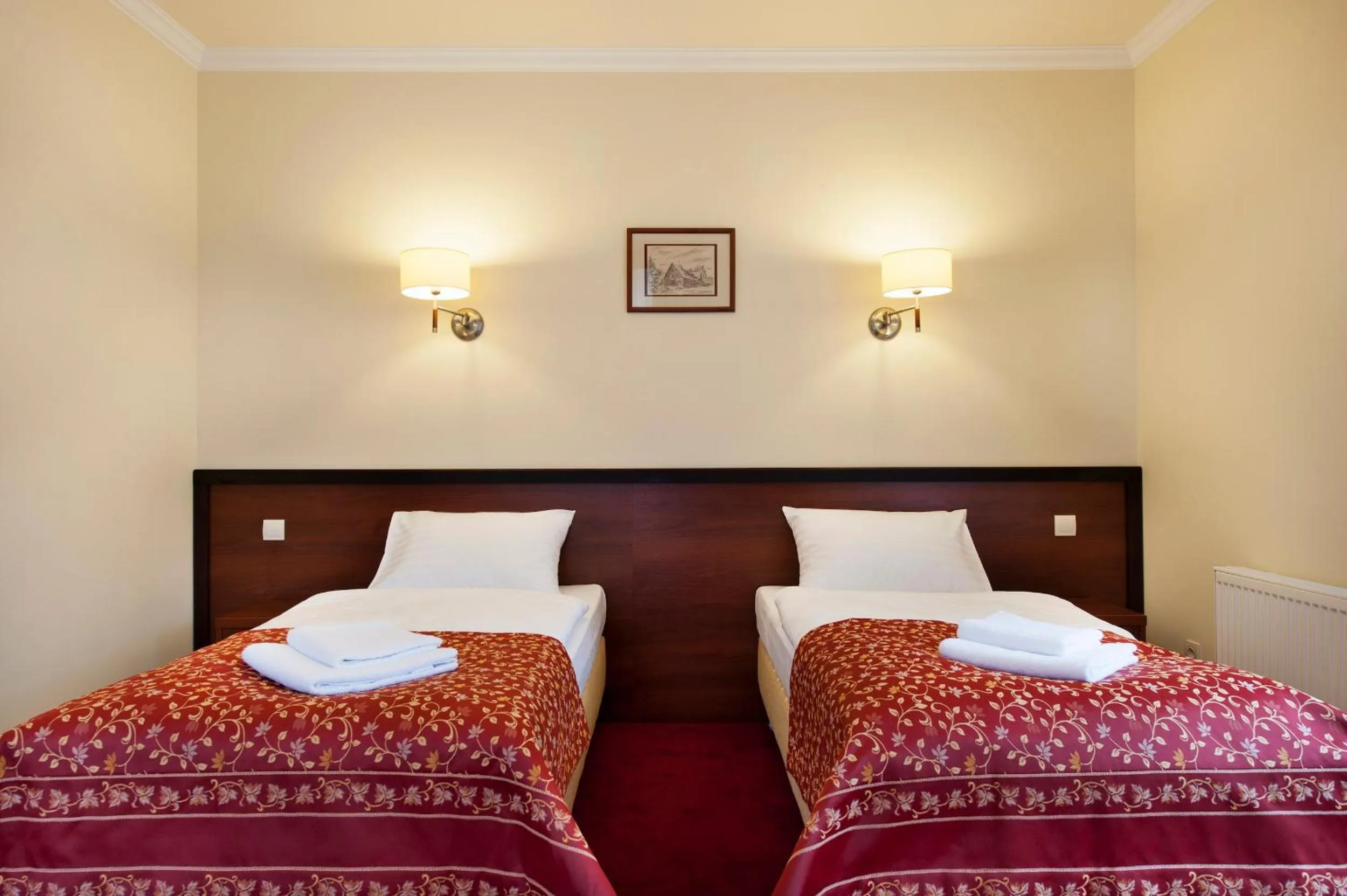 Bed in Resort de Esperanto Sanatorium Uzdrowiskowe