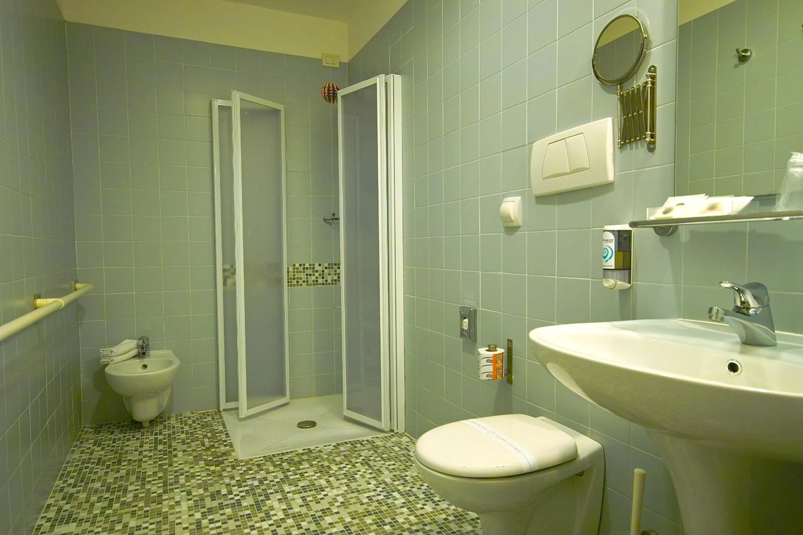 Bathroom in Hotel L'Approdo