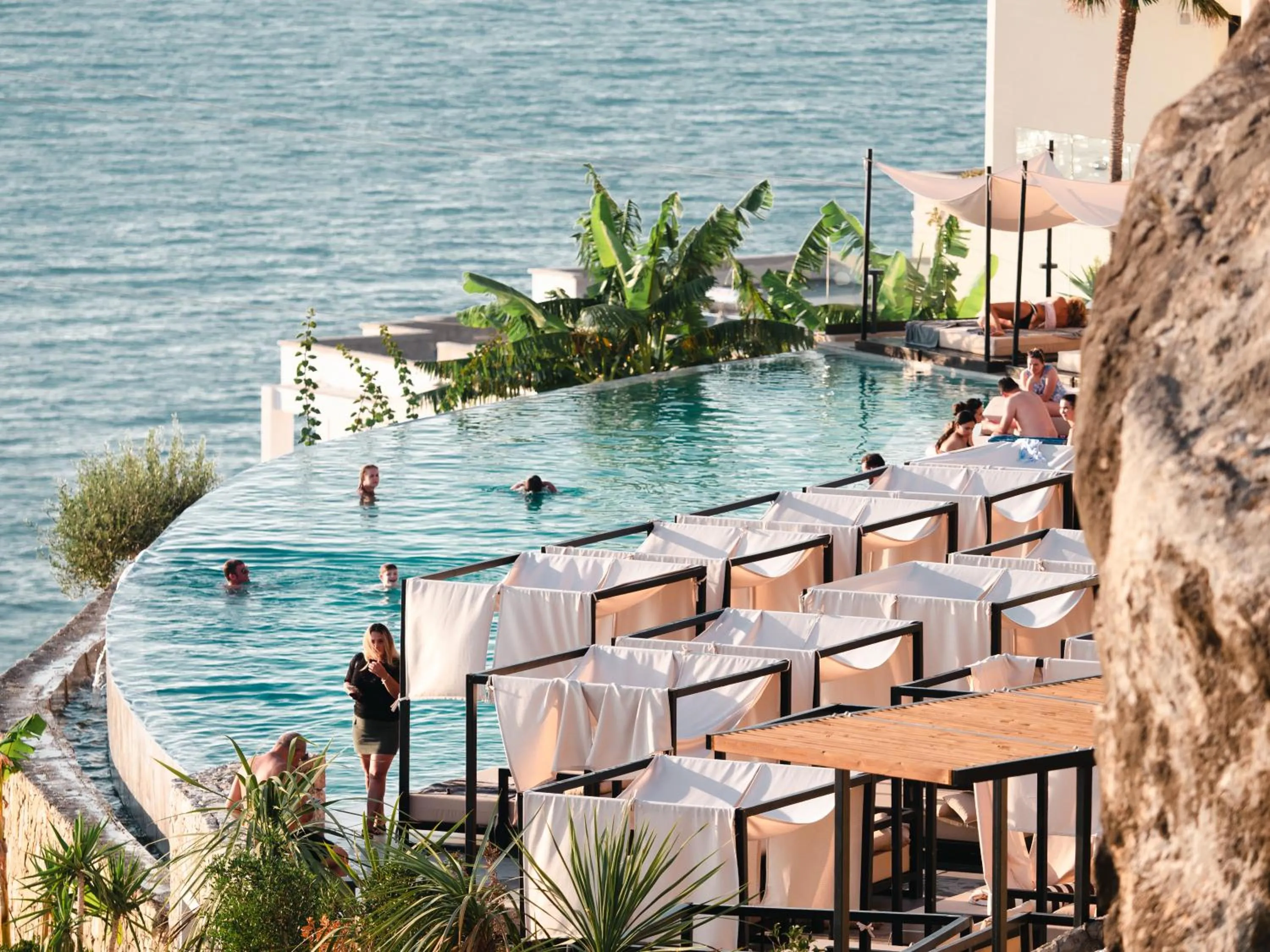 Day in Nobus Hotel & Spa