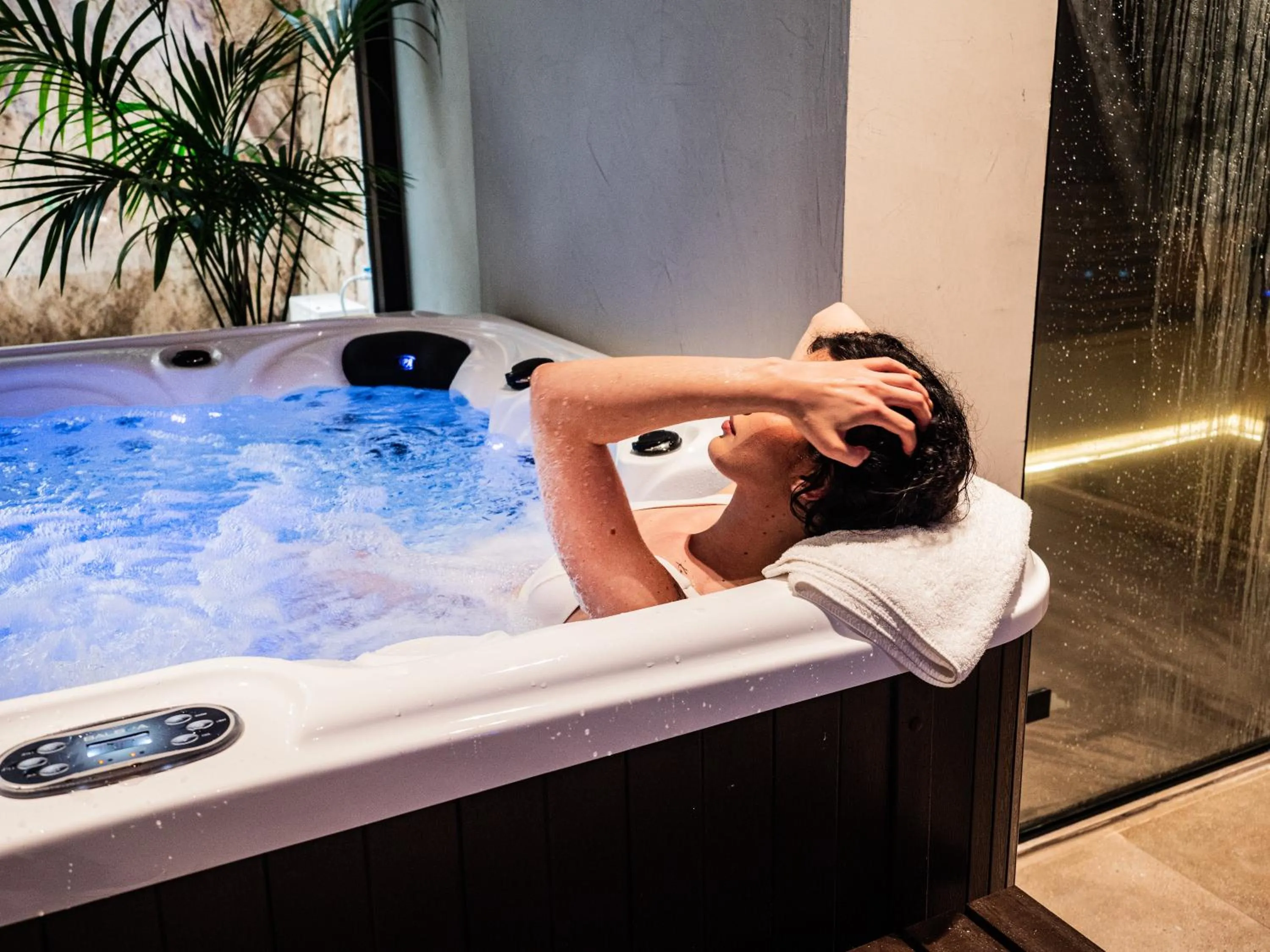 People in Nobus Hotel & Spa