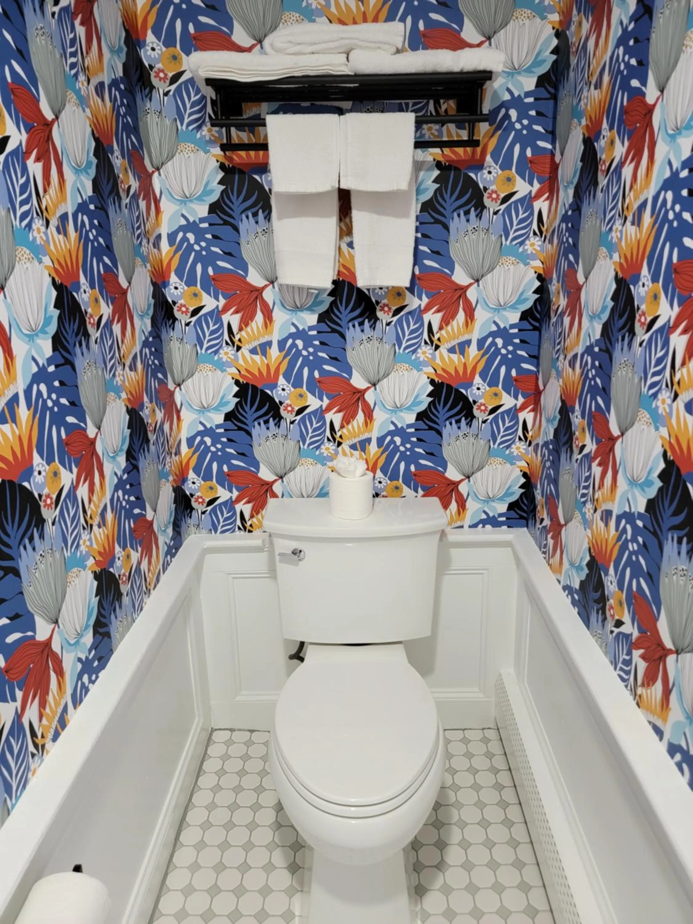 Toilet in The Crest - Hampton Beach