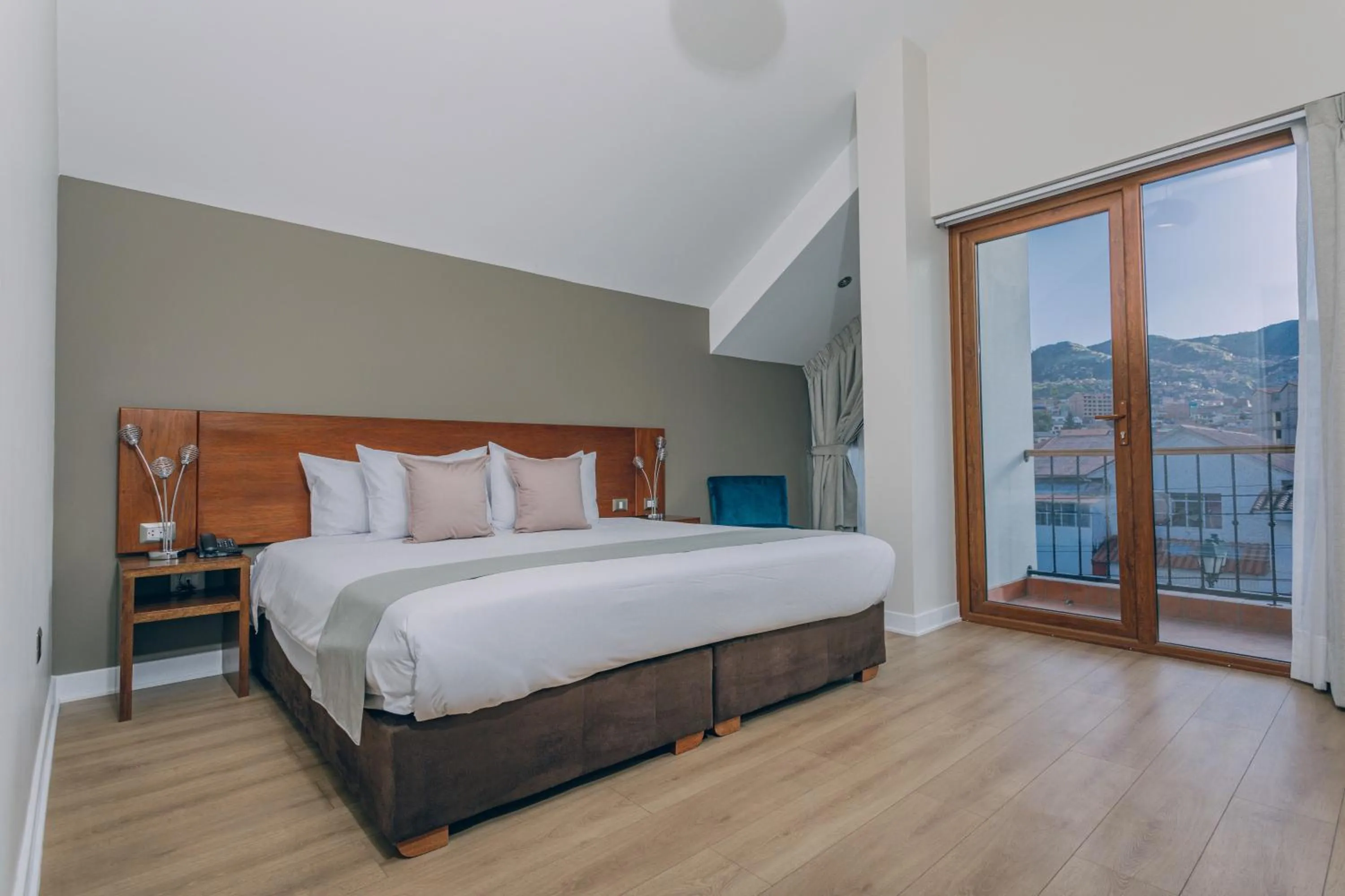 Bed in Saska Boutique Hotel