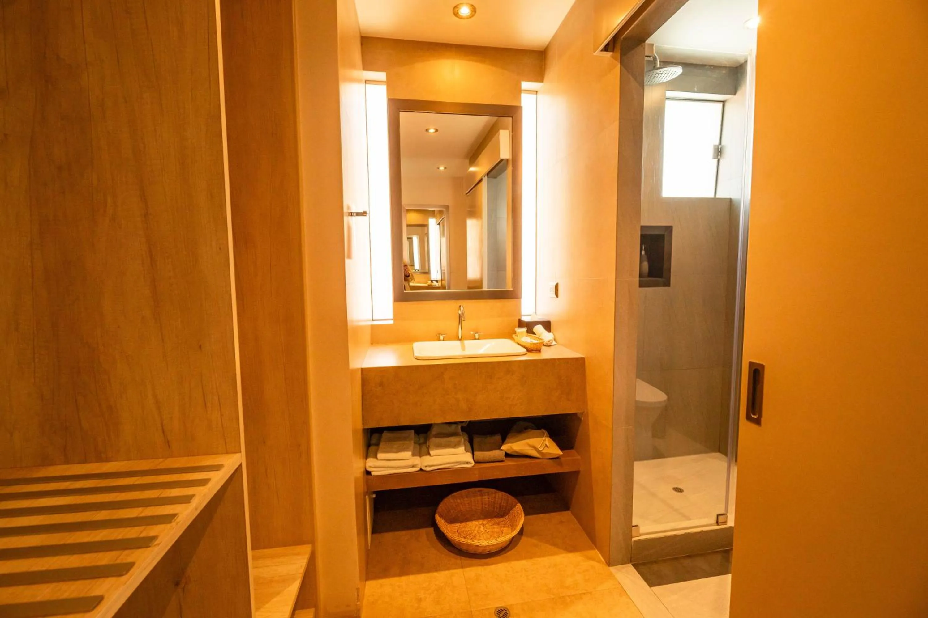 Bathroom in Saska Boutique Hotel