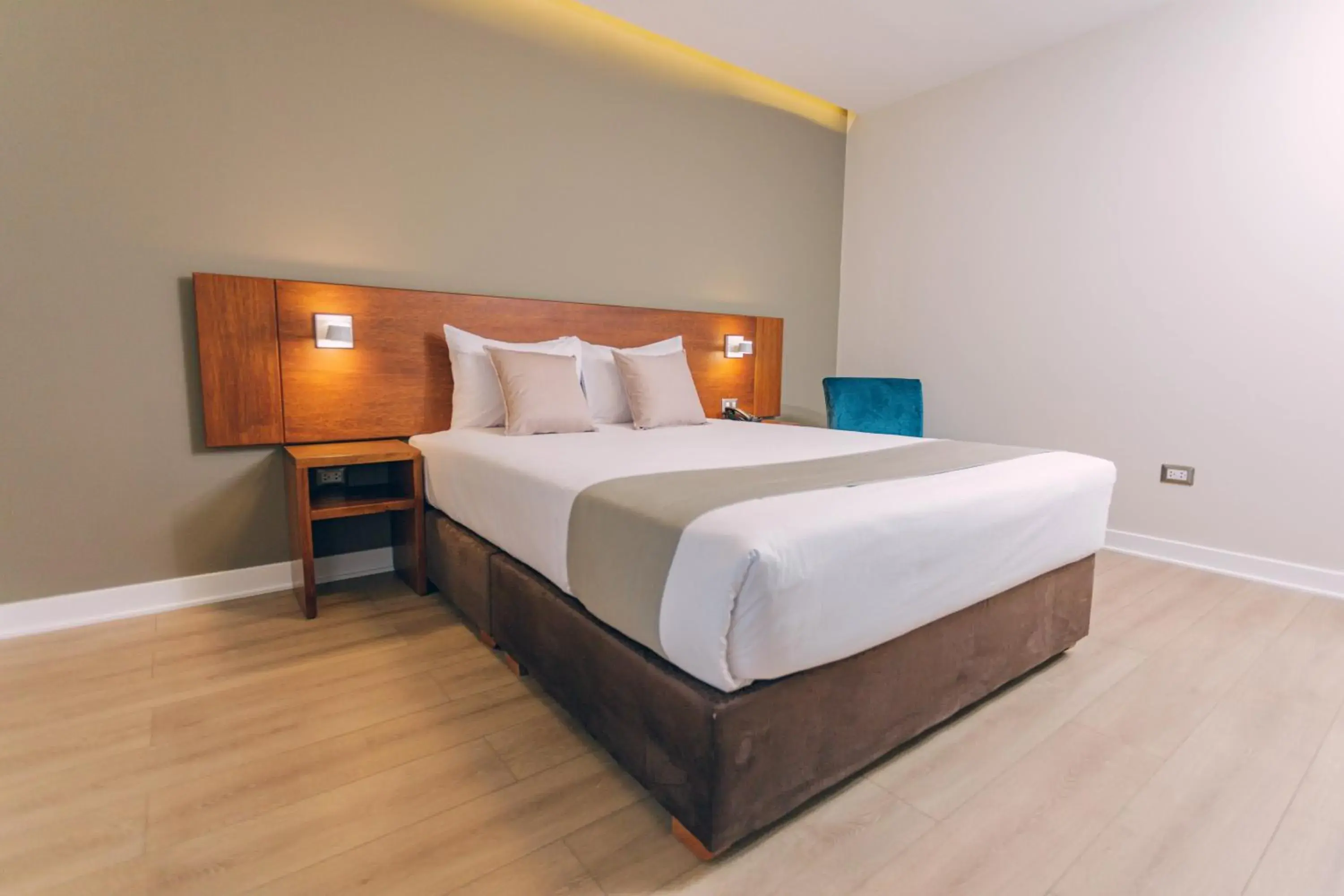 Superior Queen Room with View - single occupancy in Saska Boutique Hotel Superior Queen Room with View - single occupancy in Saska Boutique Hotel