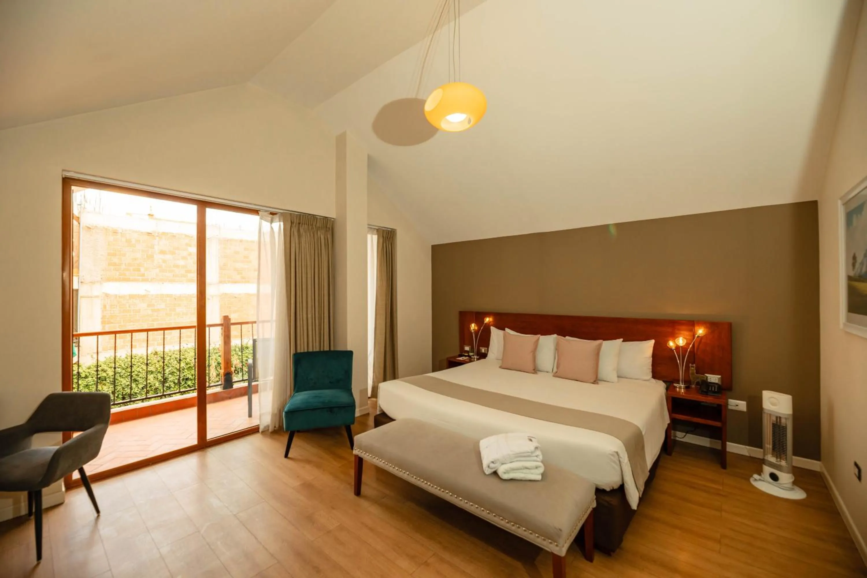 Bed in Saska Boutique Hotel