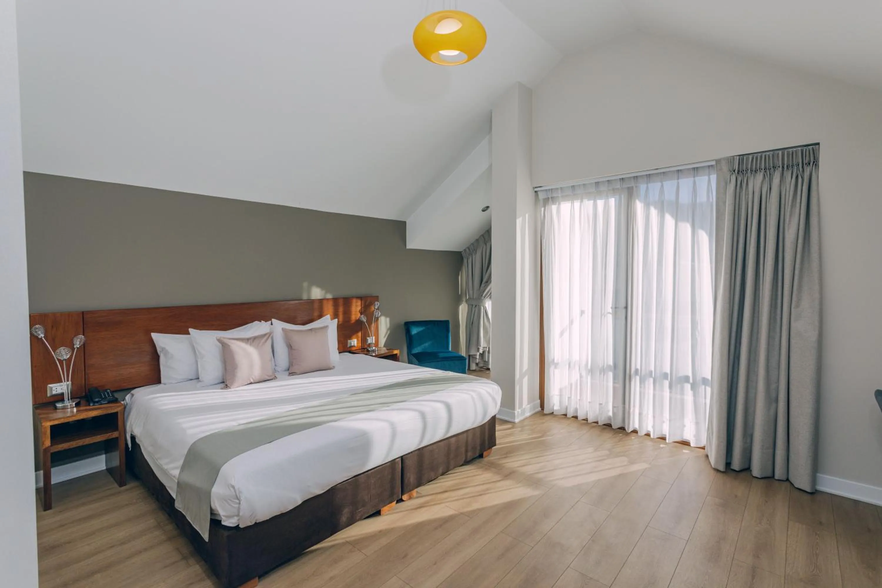 Bed in Saska Boutique Hotel