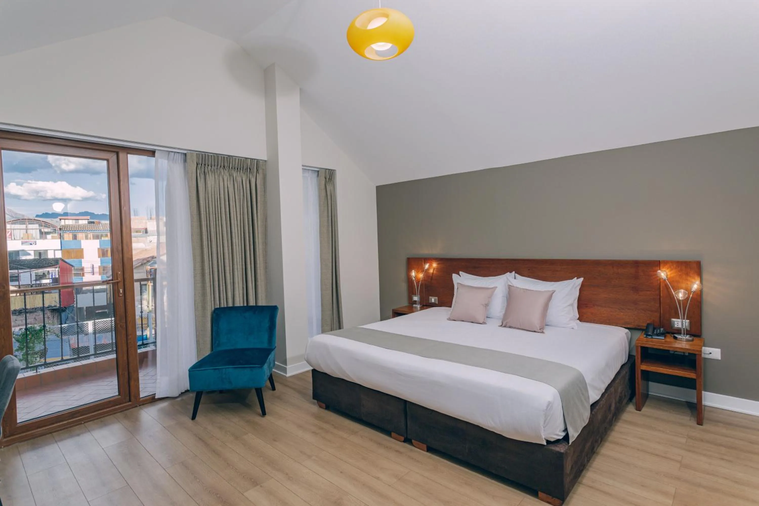 Garden view, Bed in Saska Boutique Hotel