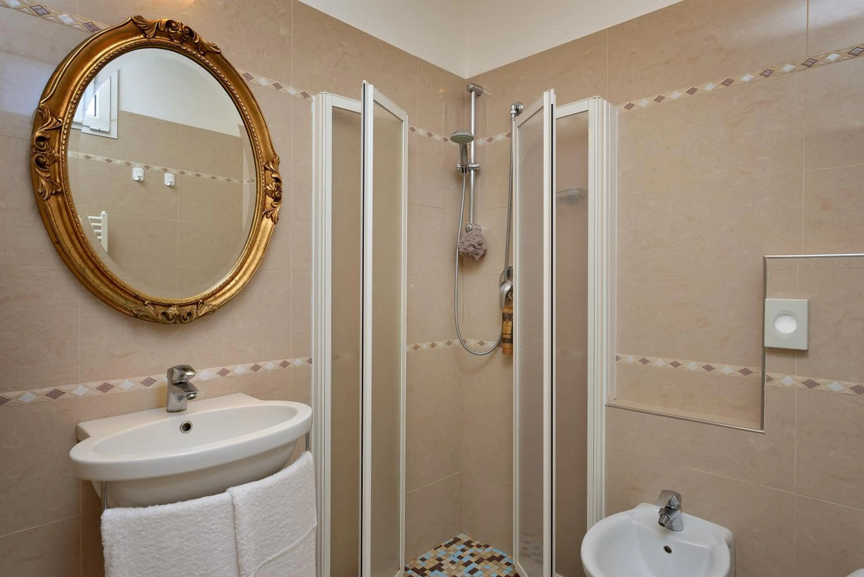 Bathroom in Hotel Elisir