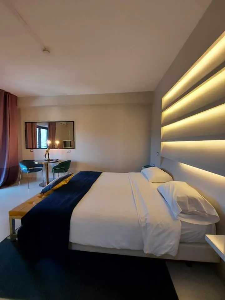 Bed in Grand hotel irpinia & Family SPA