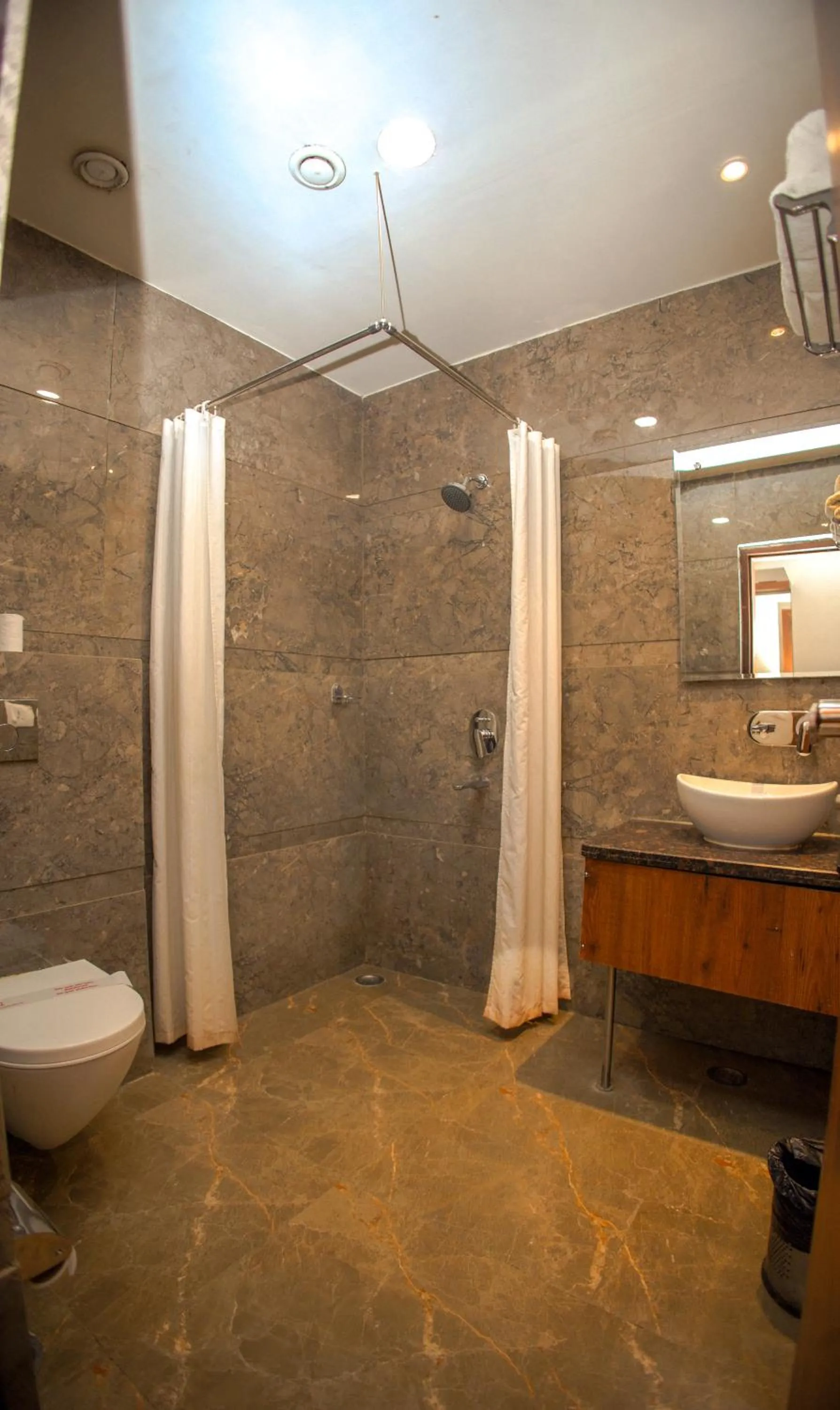 Shower in Hotel Marine House