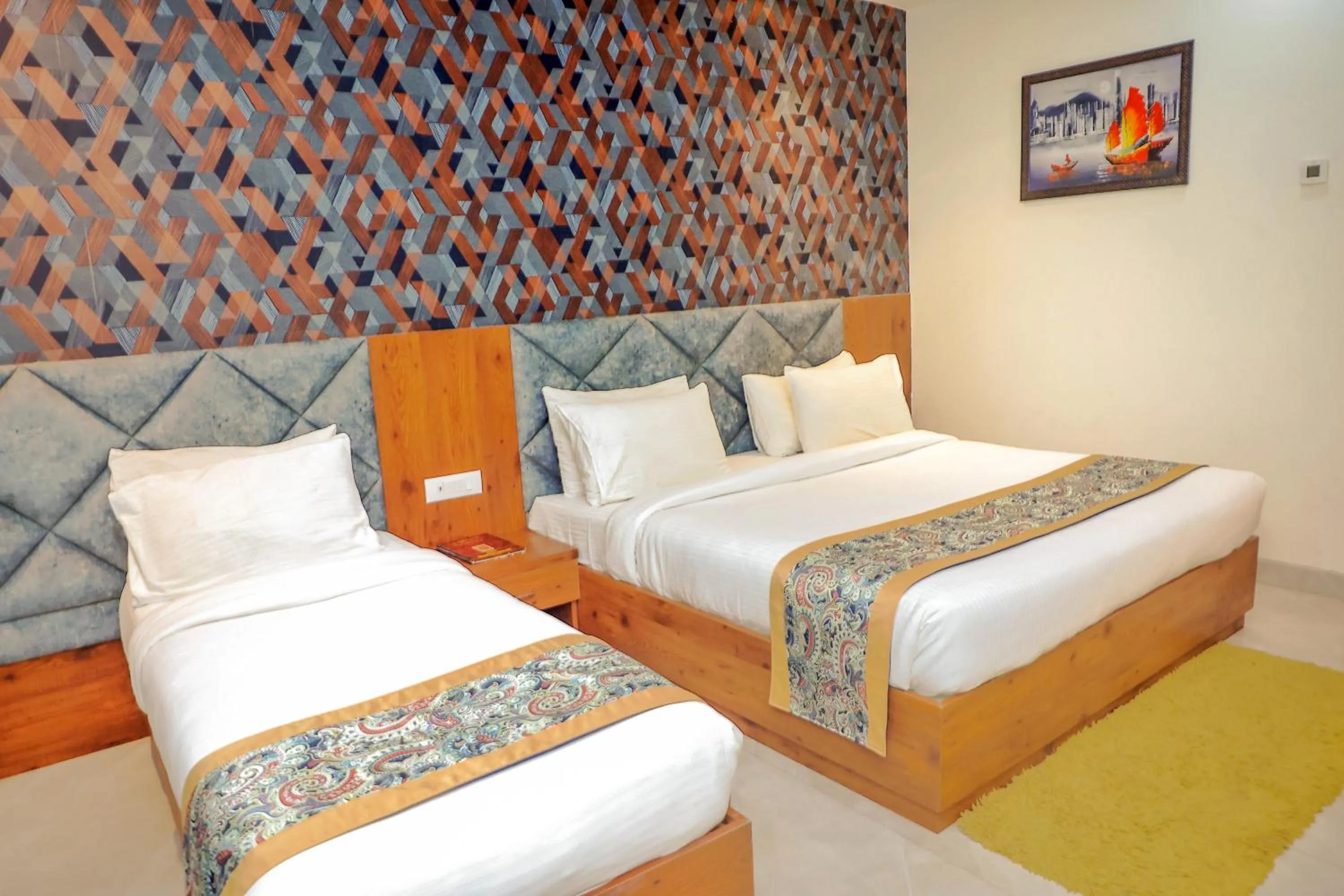 Bed in Hotel Marine House