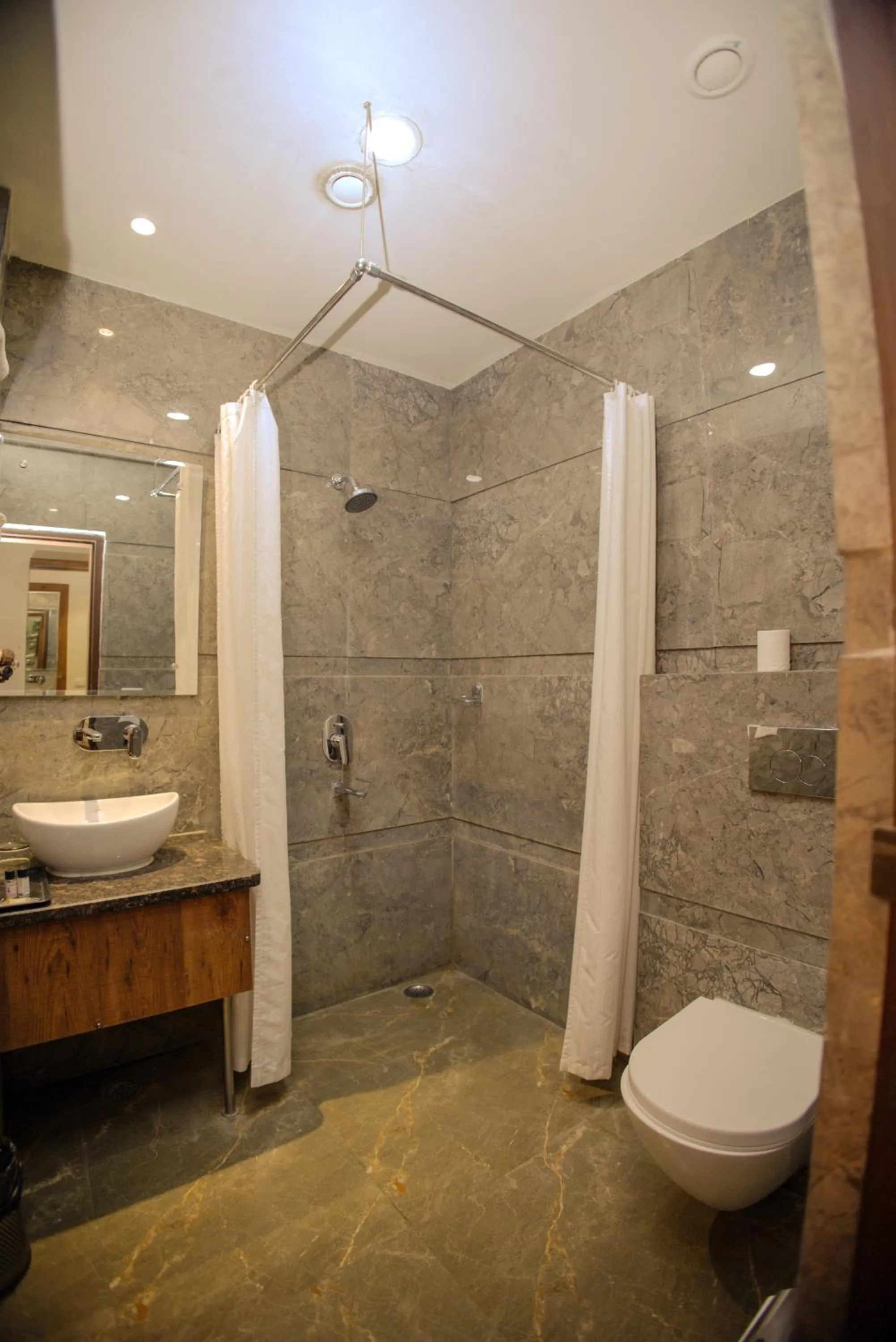 Shower in Hotel Marine House