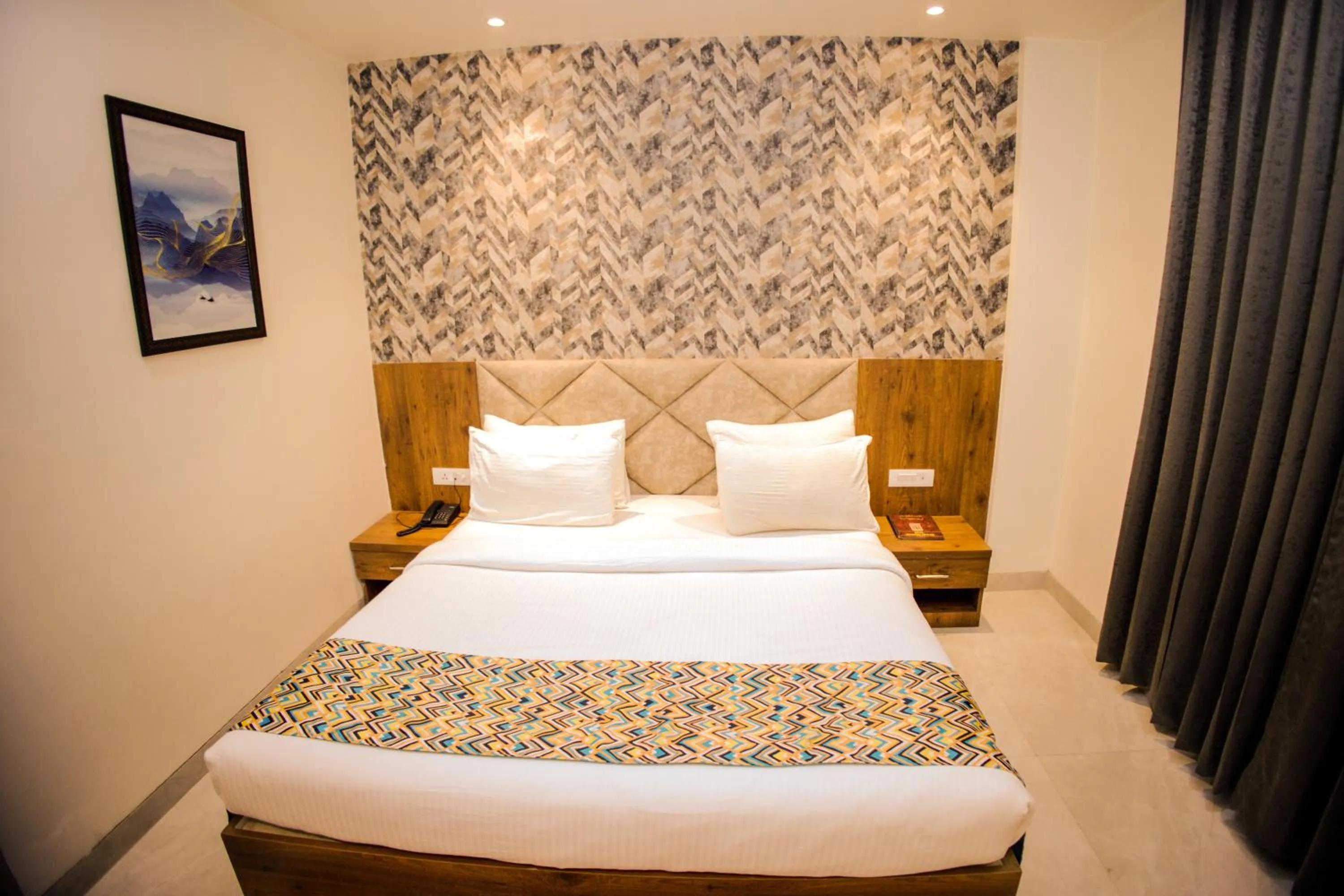 Bed in Hotel Marine House