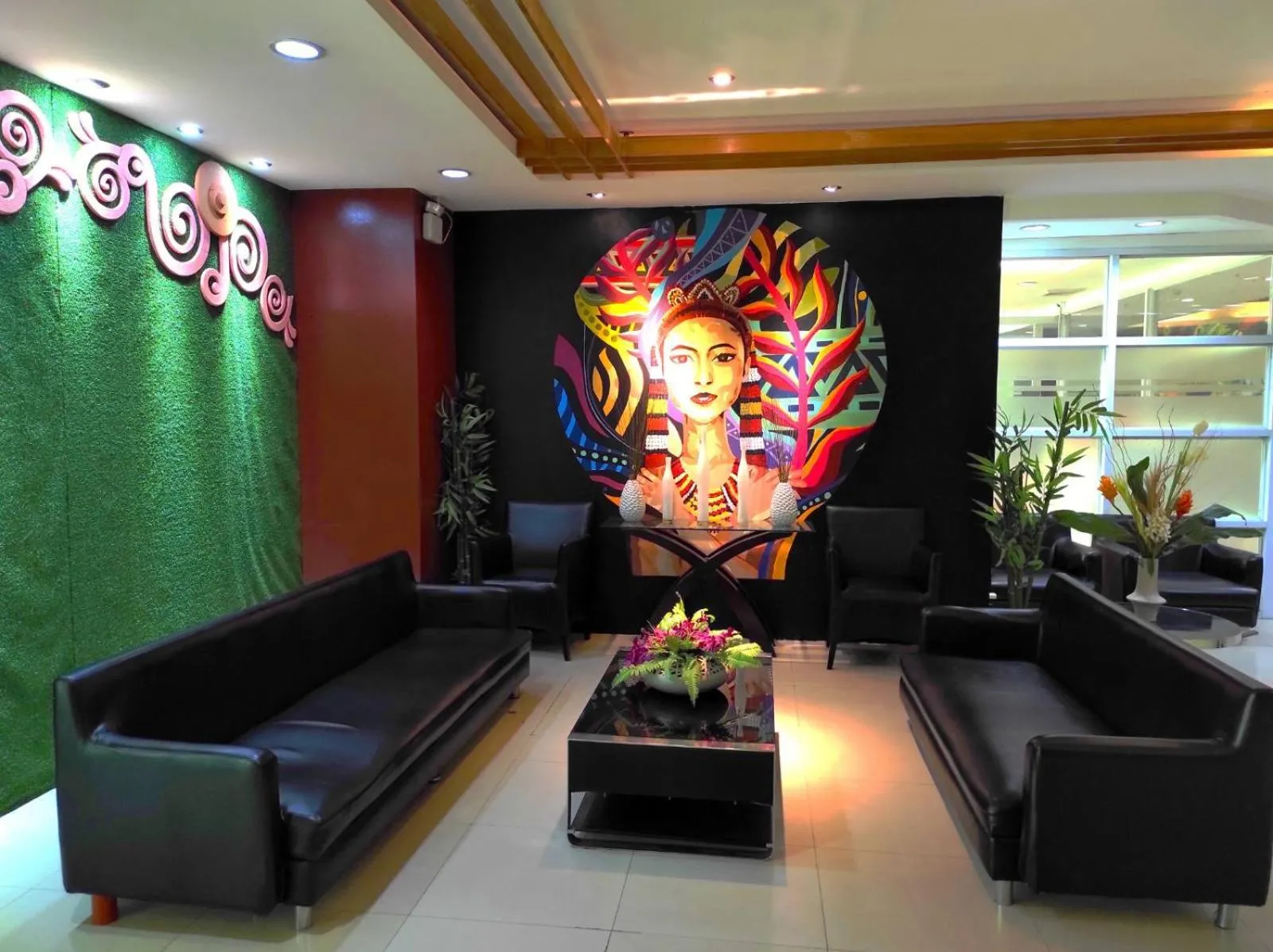 Property building in Greenwindows Hotel