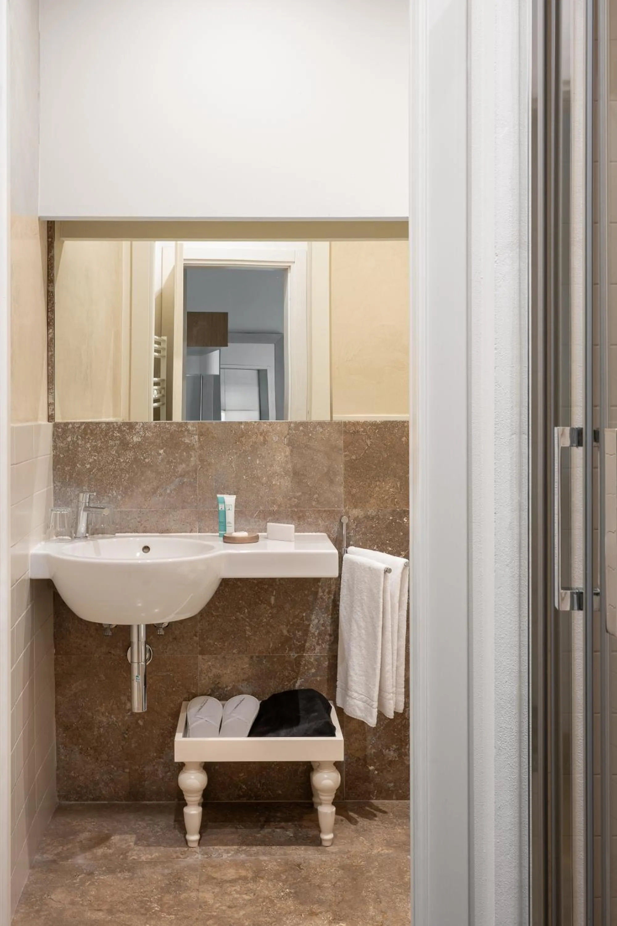 Shower in Relais Piazza Signoria