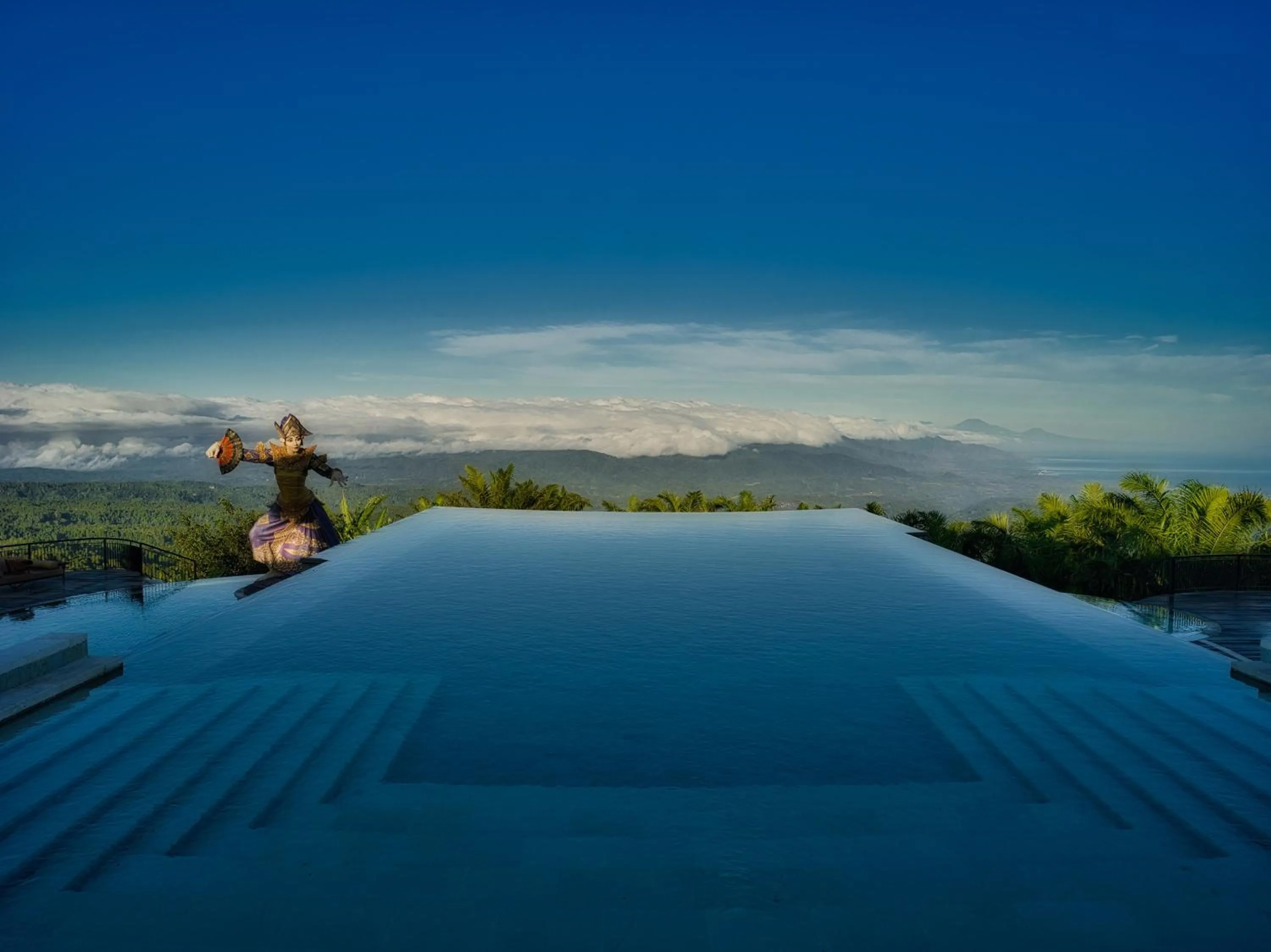 Swimming pool in Elevate Bali